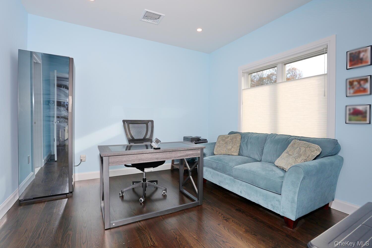 75 Campbell Avenue Property Photo 32
