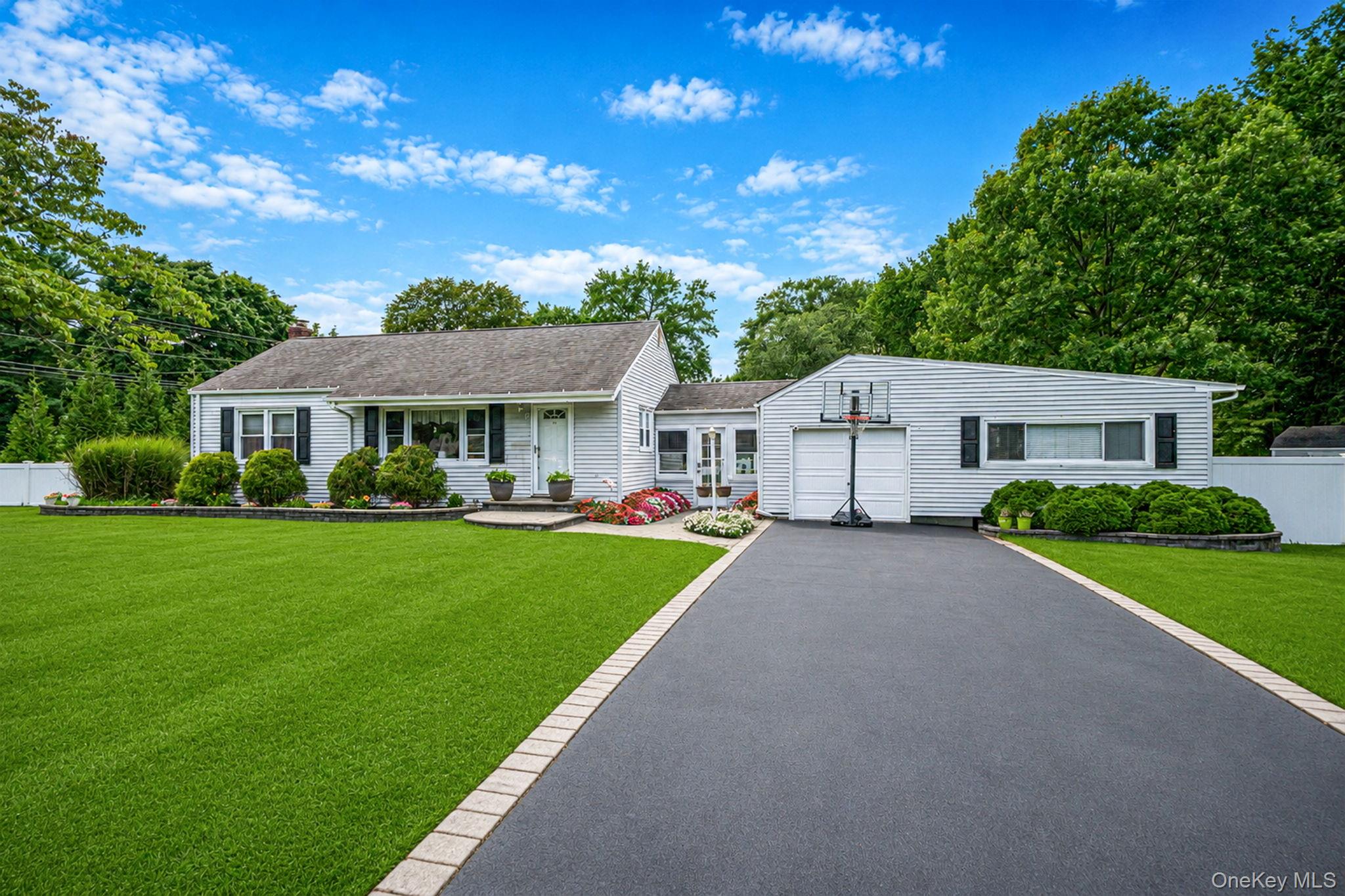 19 Ridgeley Road Property Photo 2