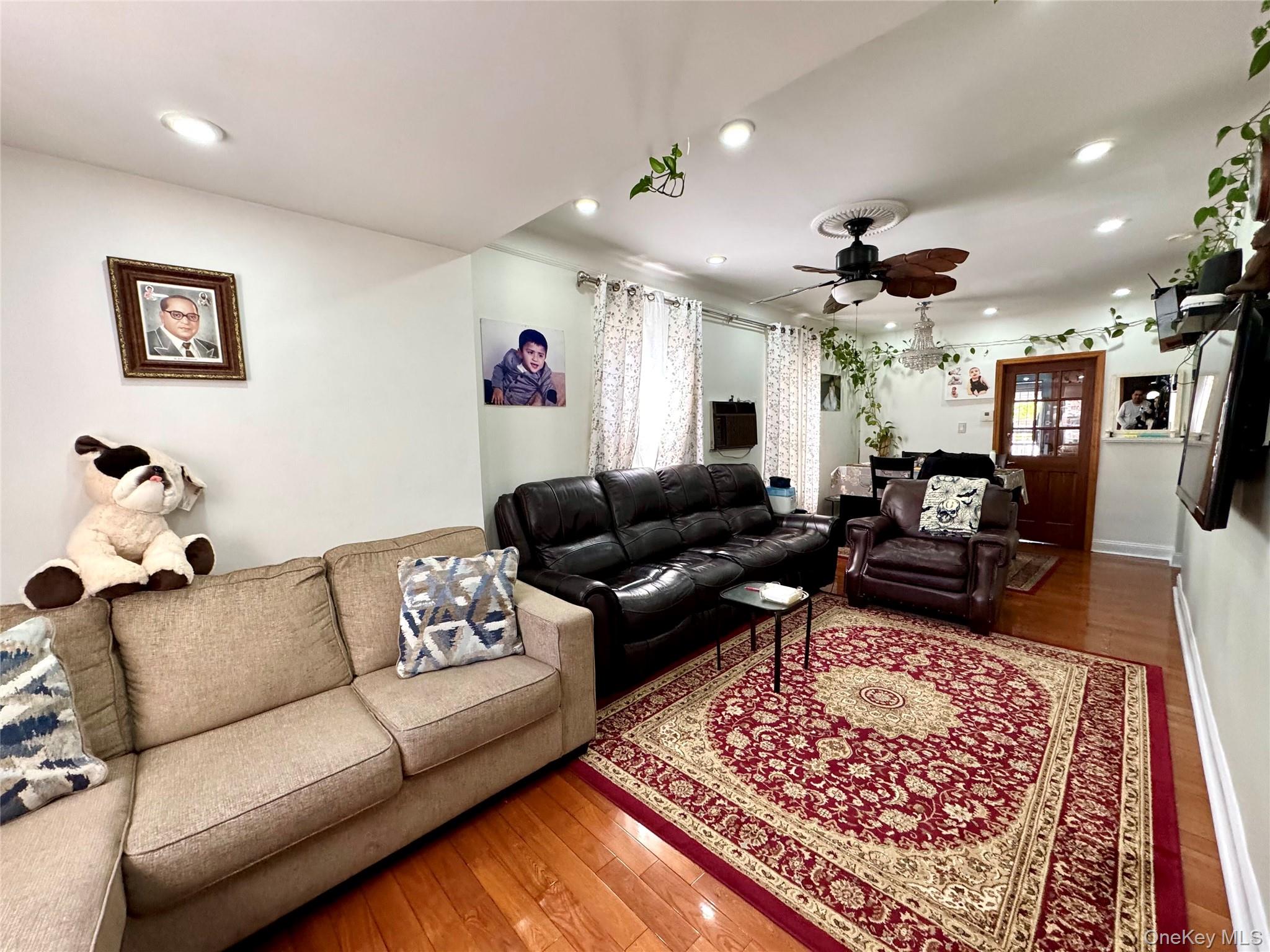 25-18 82nd Street Property Photo 3