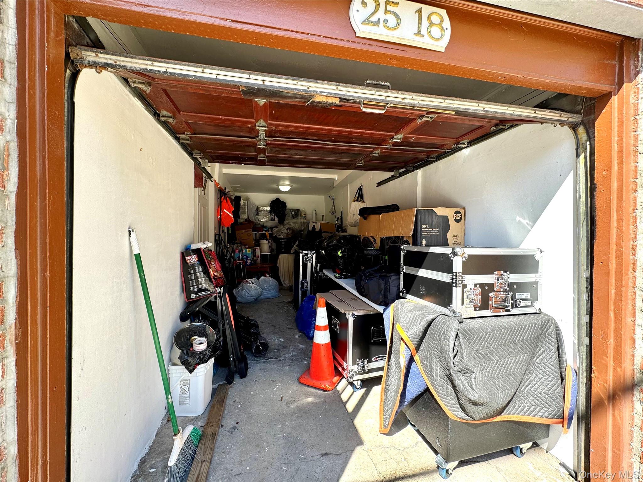 25-18 82nd Street Property Photo 16