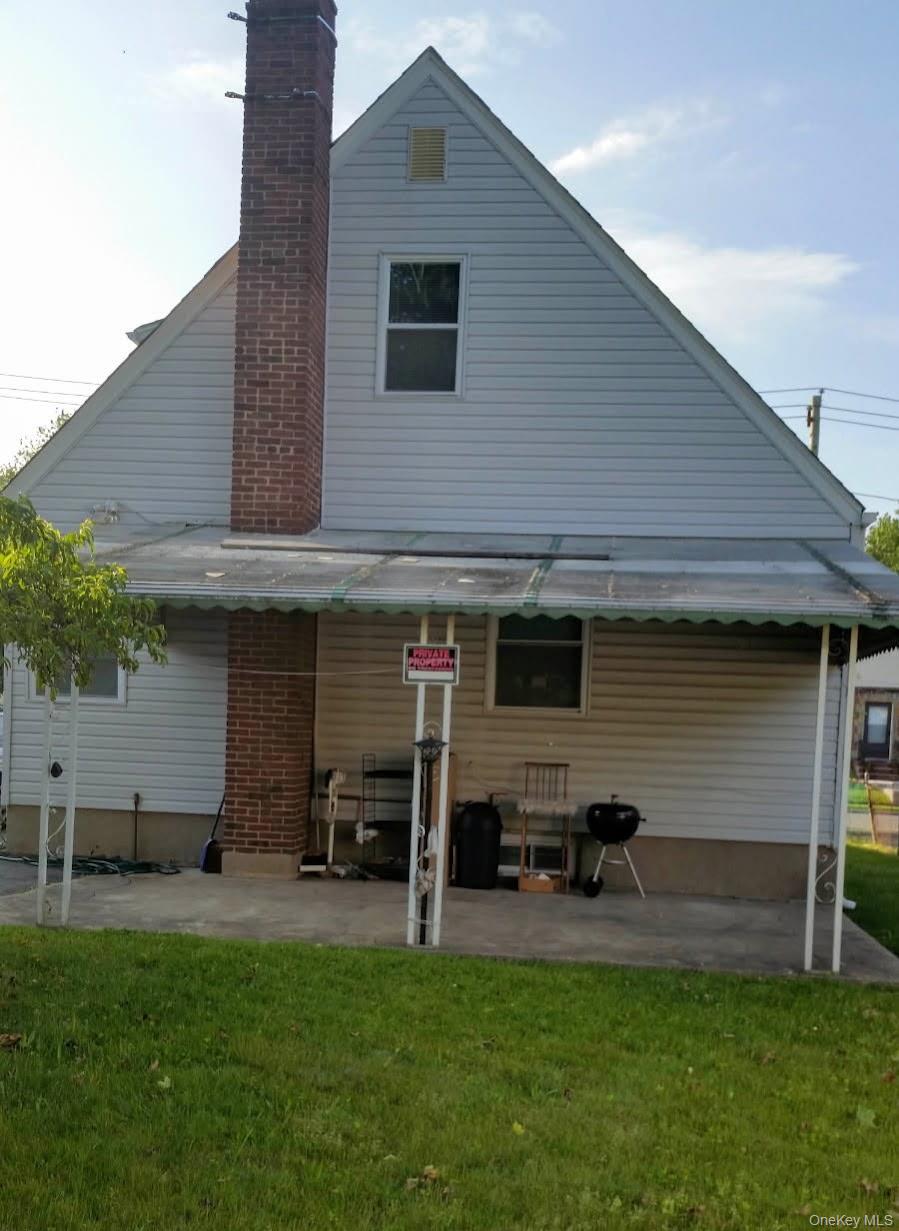 1043094 Property Photo 7