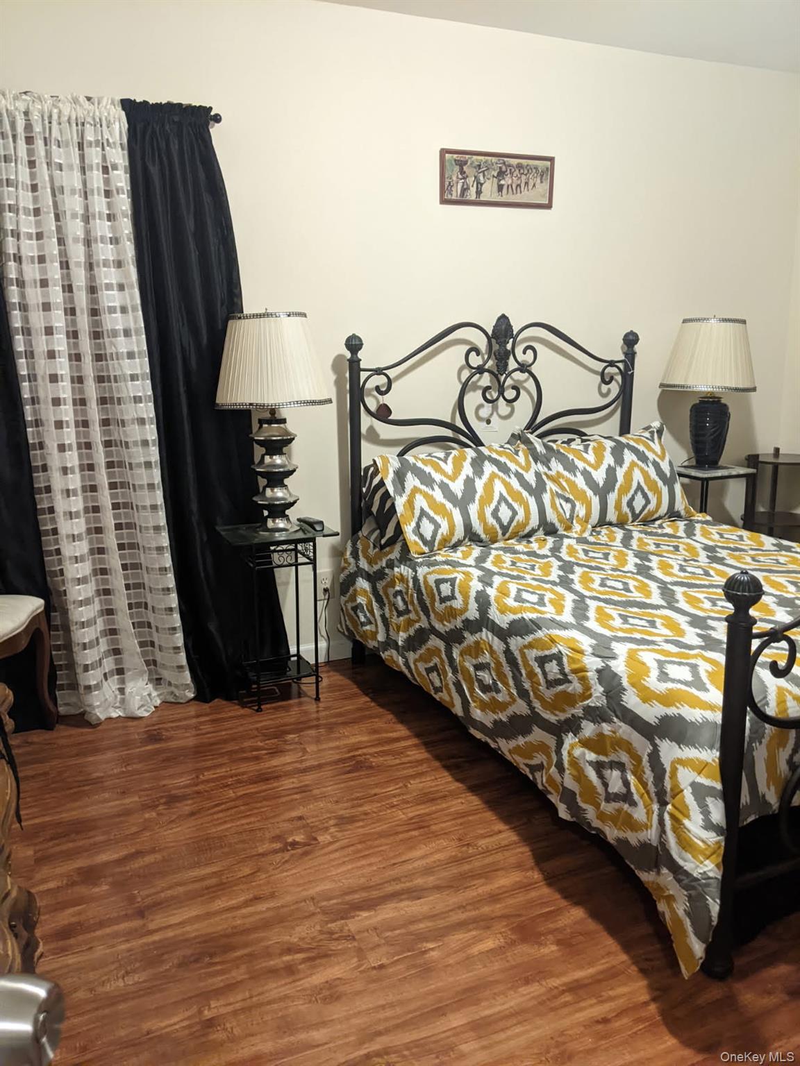 1043094 Property Photo 9