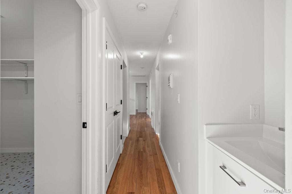 466 W Central Avenue 212 Property Photo 9