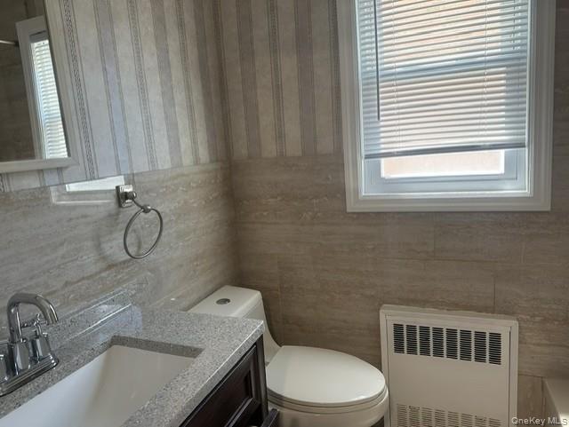 28-52 215th Place Property Photo 5