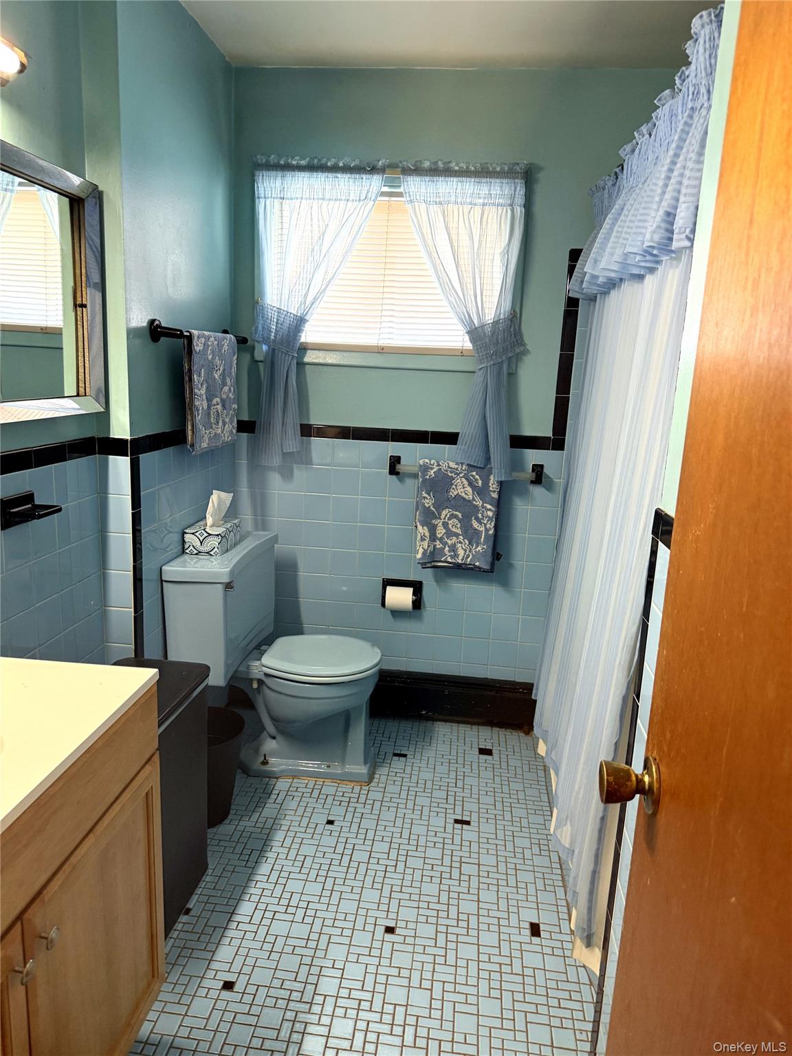 916 Park Avenue Property Photo 7
