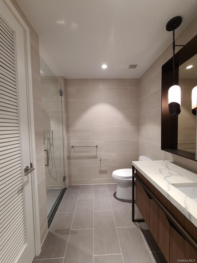 133-27 39th Avenue 8s Property Photo 3