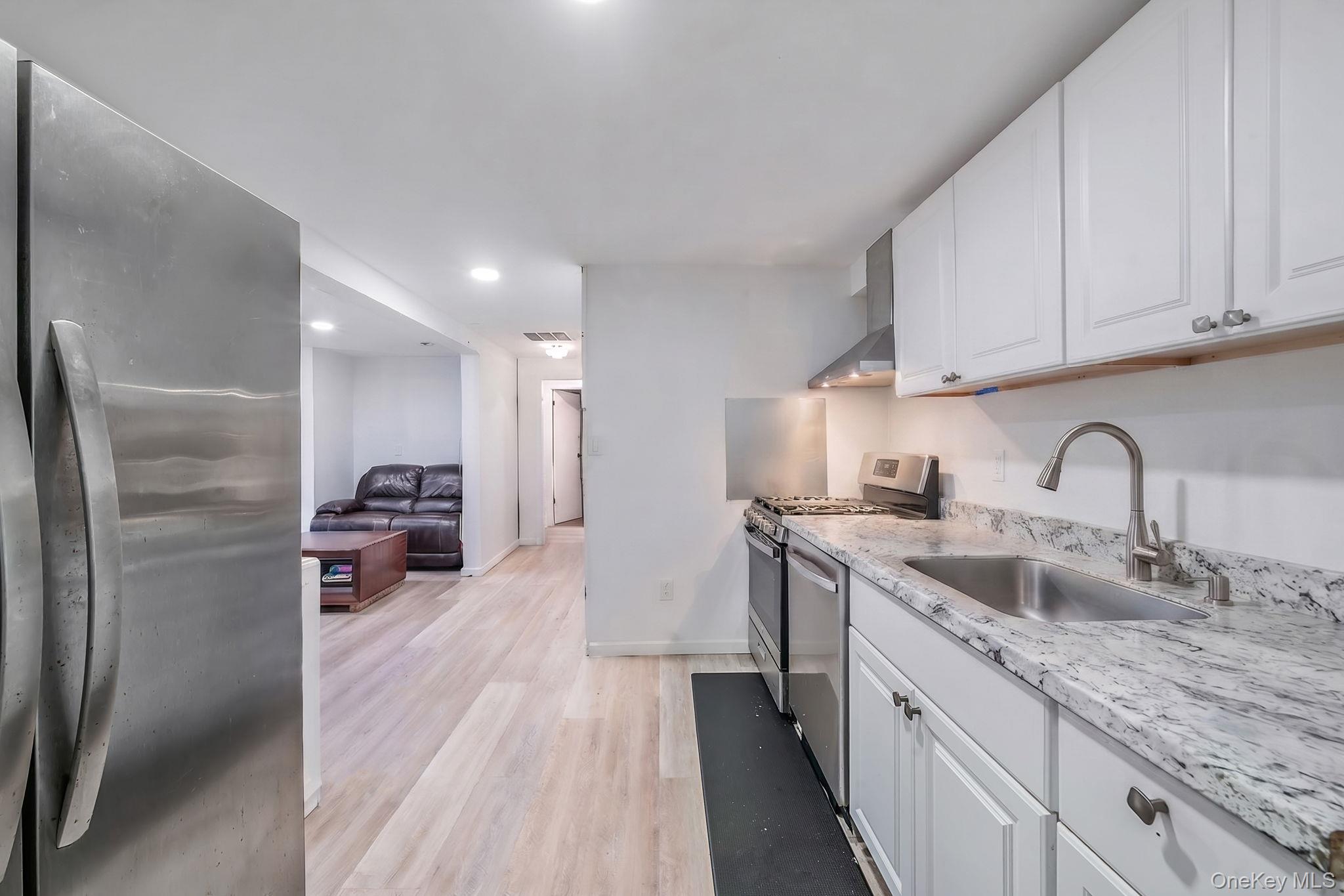 136 Woodhull Road Property Photo 16