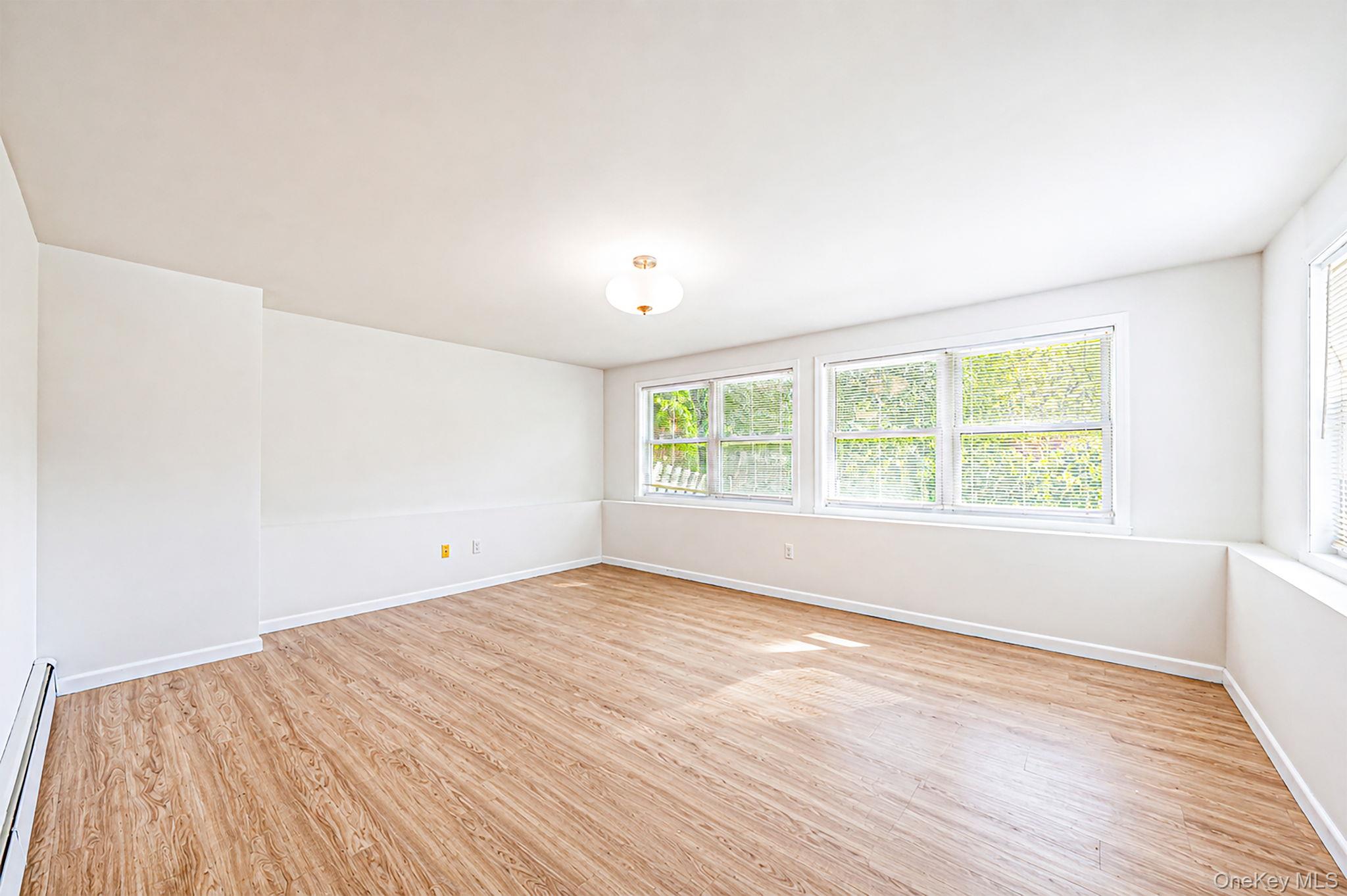 136 Woodhull Road Property Photo 18