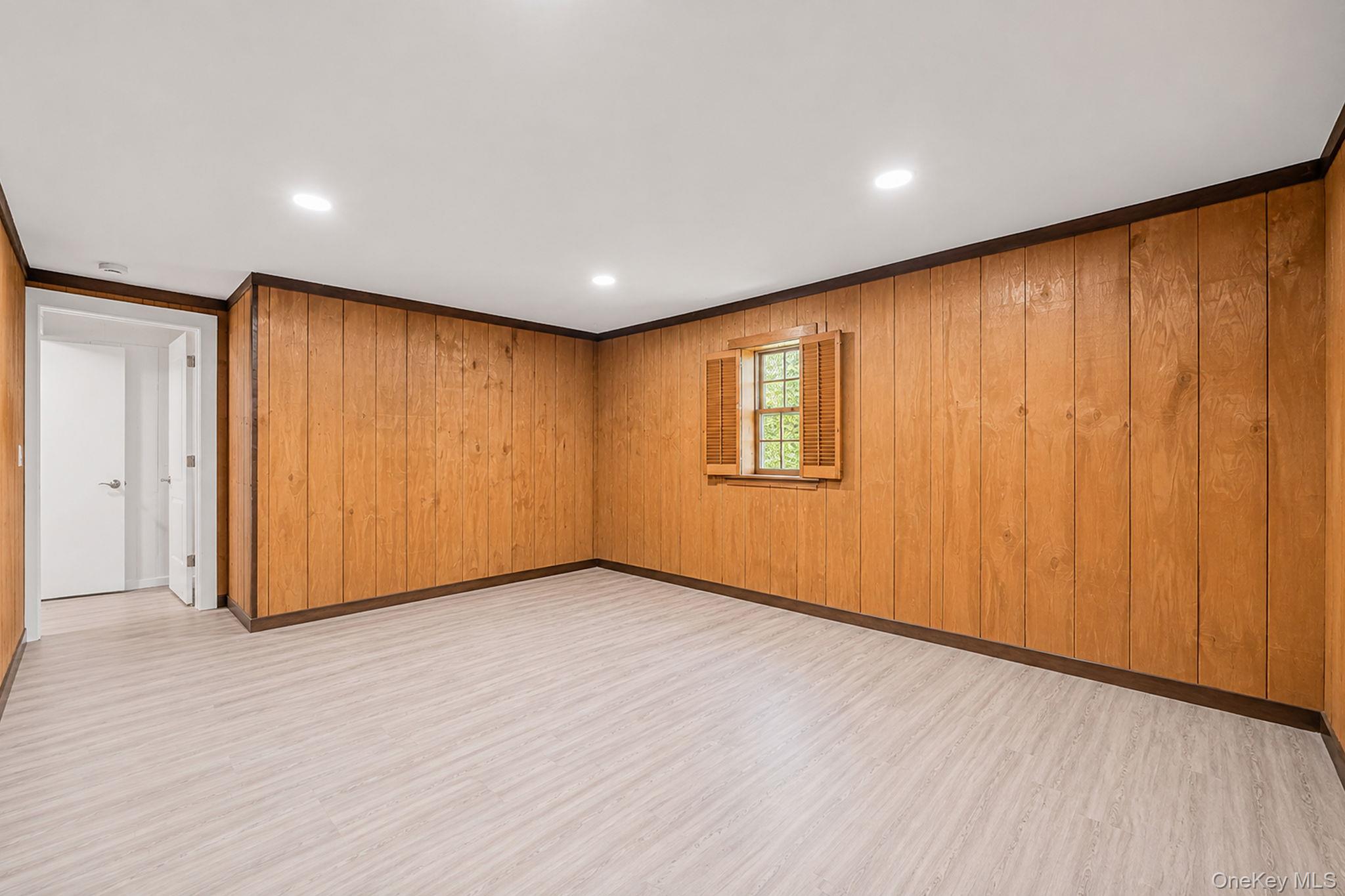 136 Woodhull Road Property Photo 19