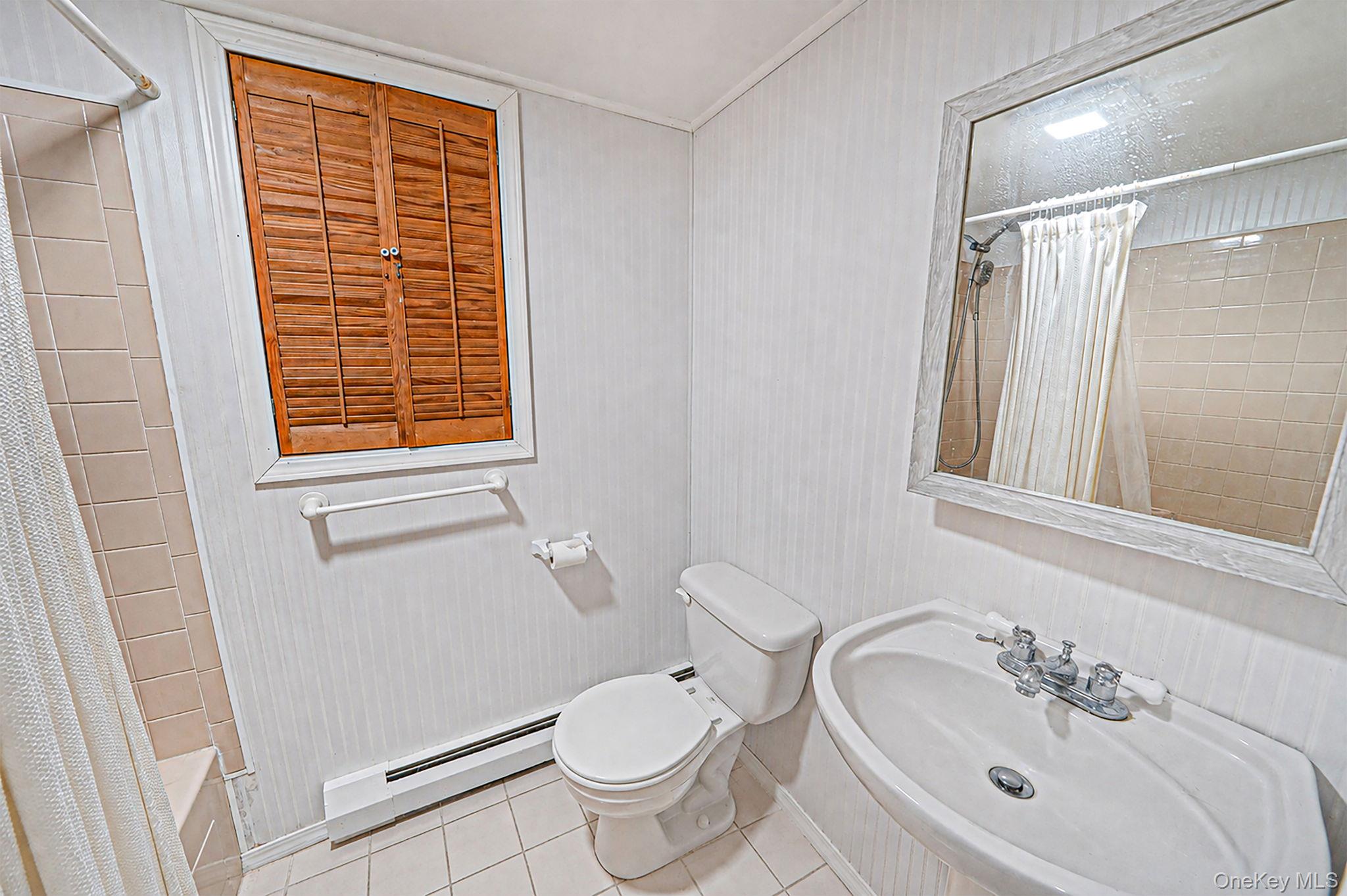 136 Woodhull Road Property Photo 21