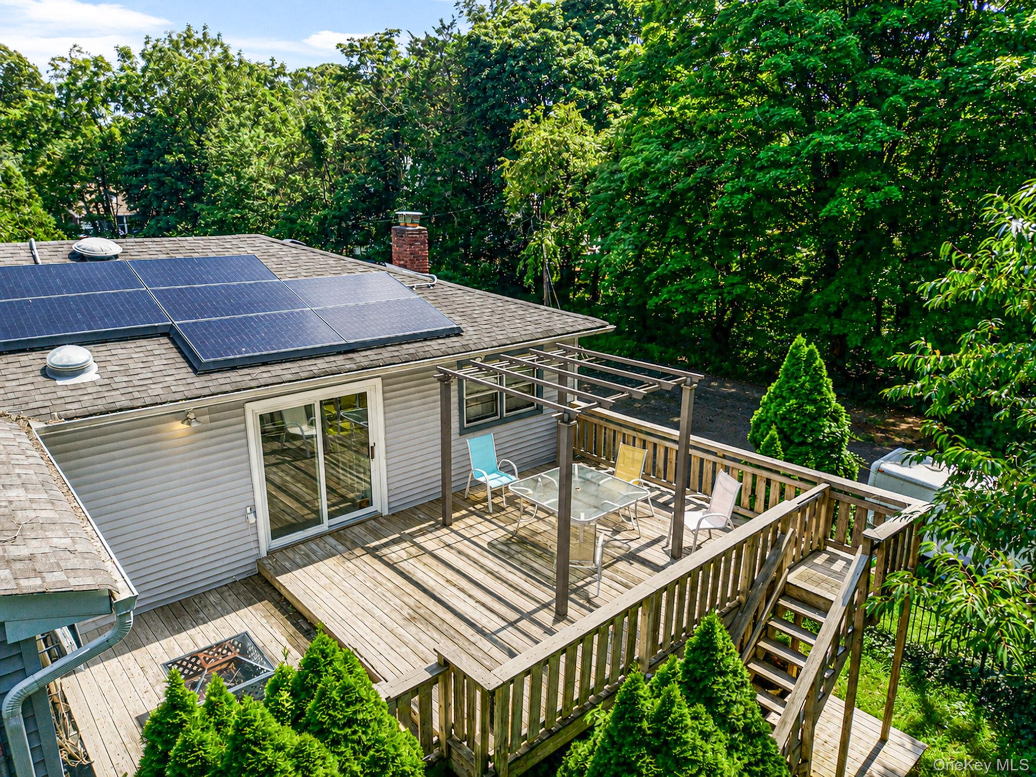 136 Woodhull Road Property Photo 23
