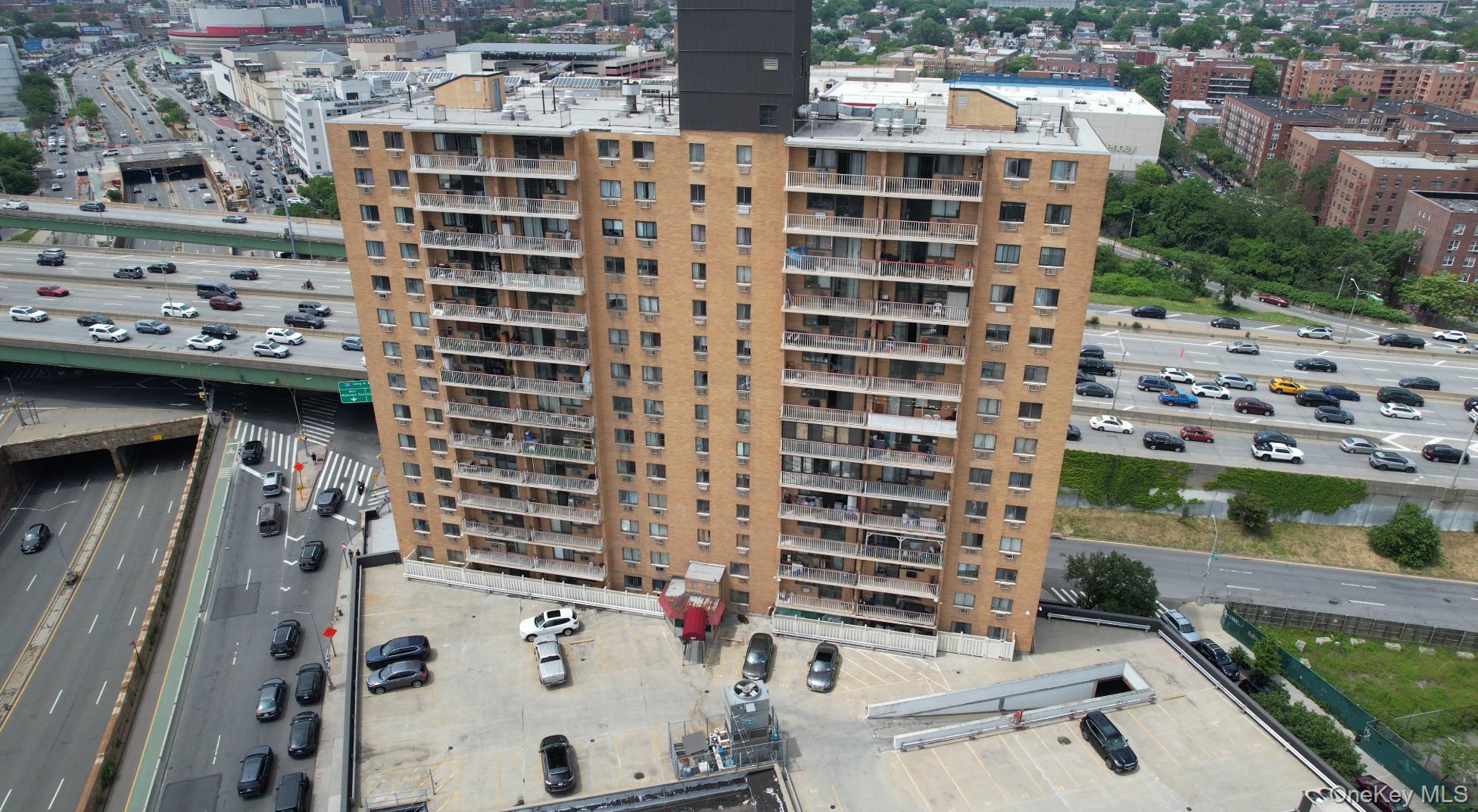 92-29 Queens Blvd Property Photo 6