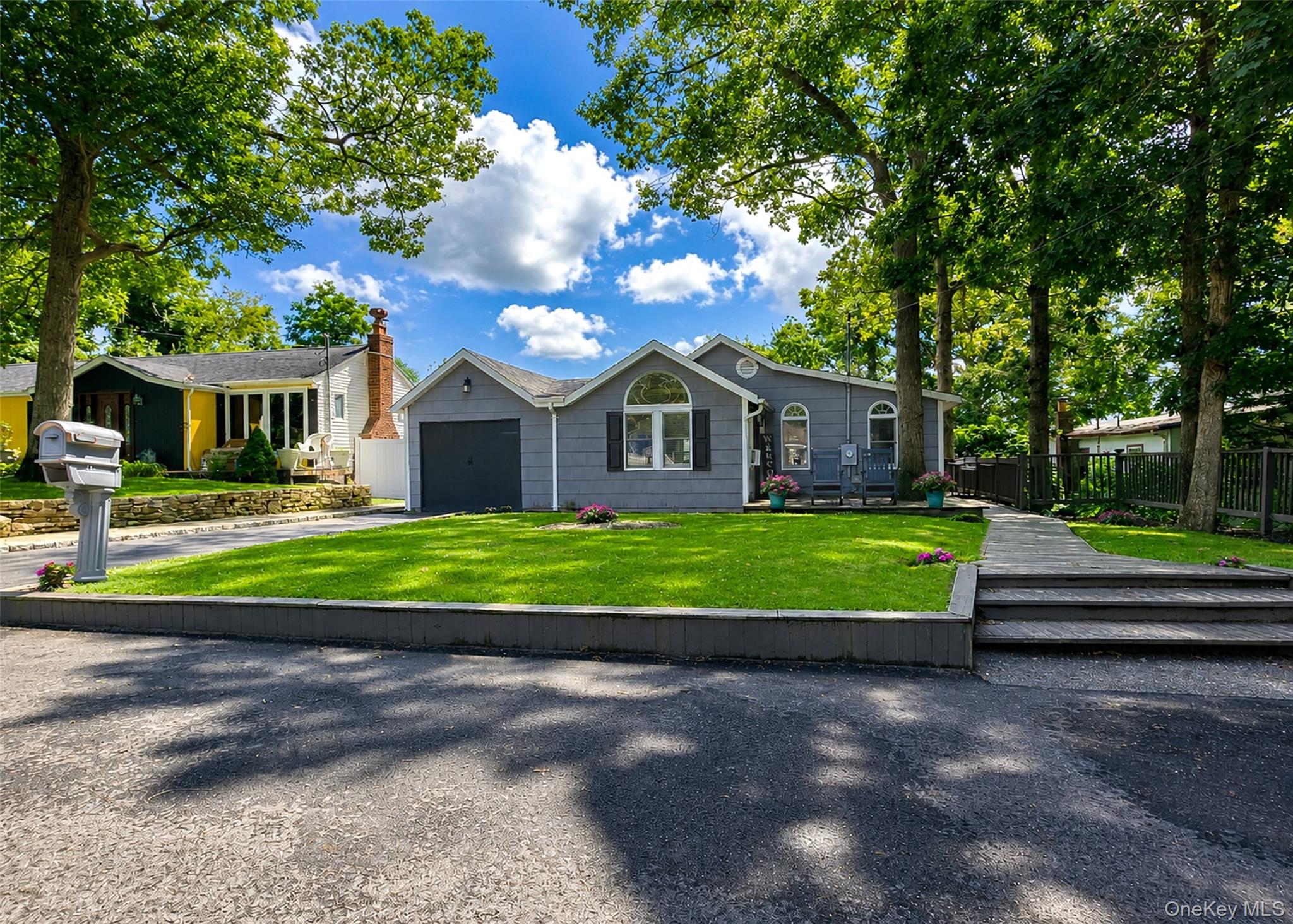 18 Oceanview Avenue Property Photo 1