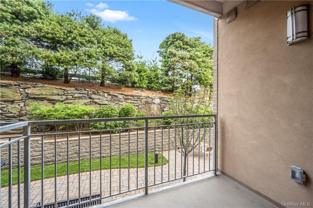 40 Jackson Avenue 3d Property Photo 15