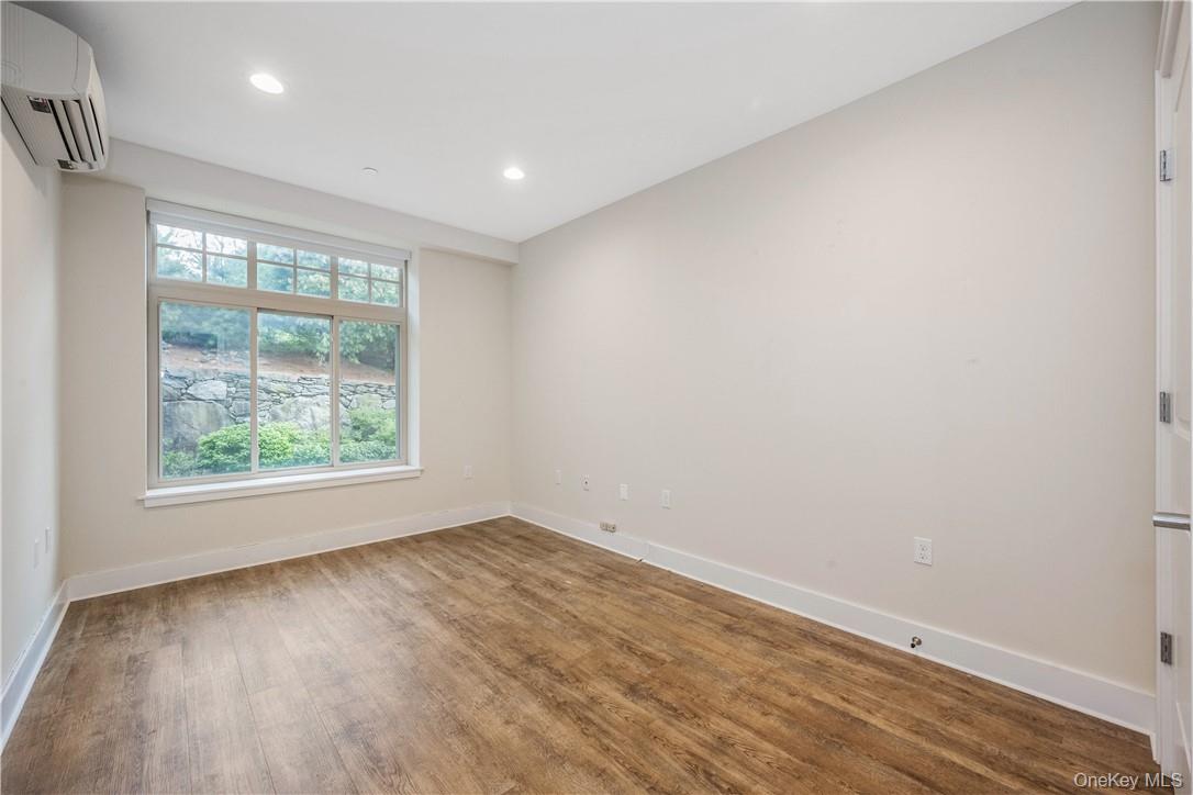 40 Jackson Avenue 3d Property Photo 23