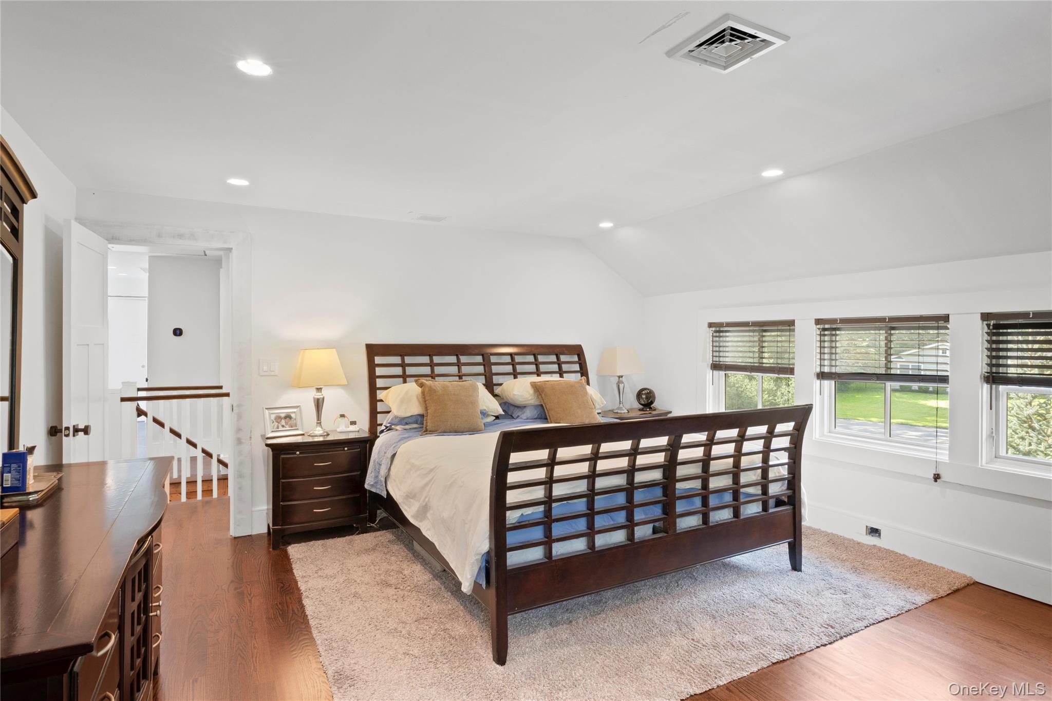 18 Green Meadow Lane Property Photo 24