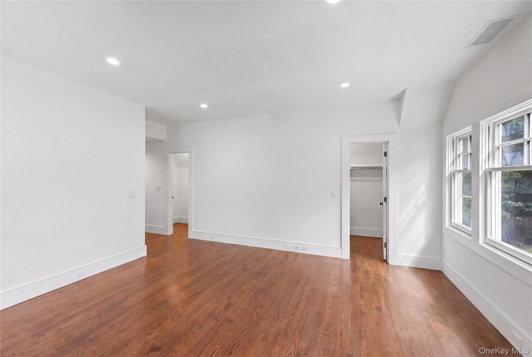 18 Green Meadow Lane Property Photo 33