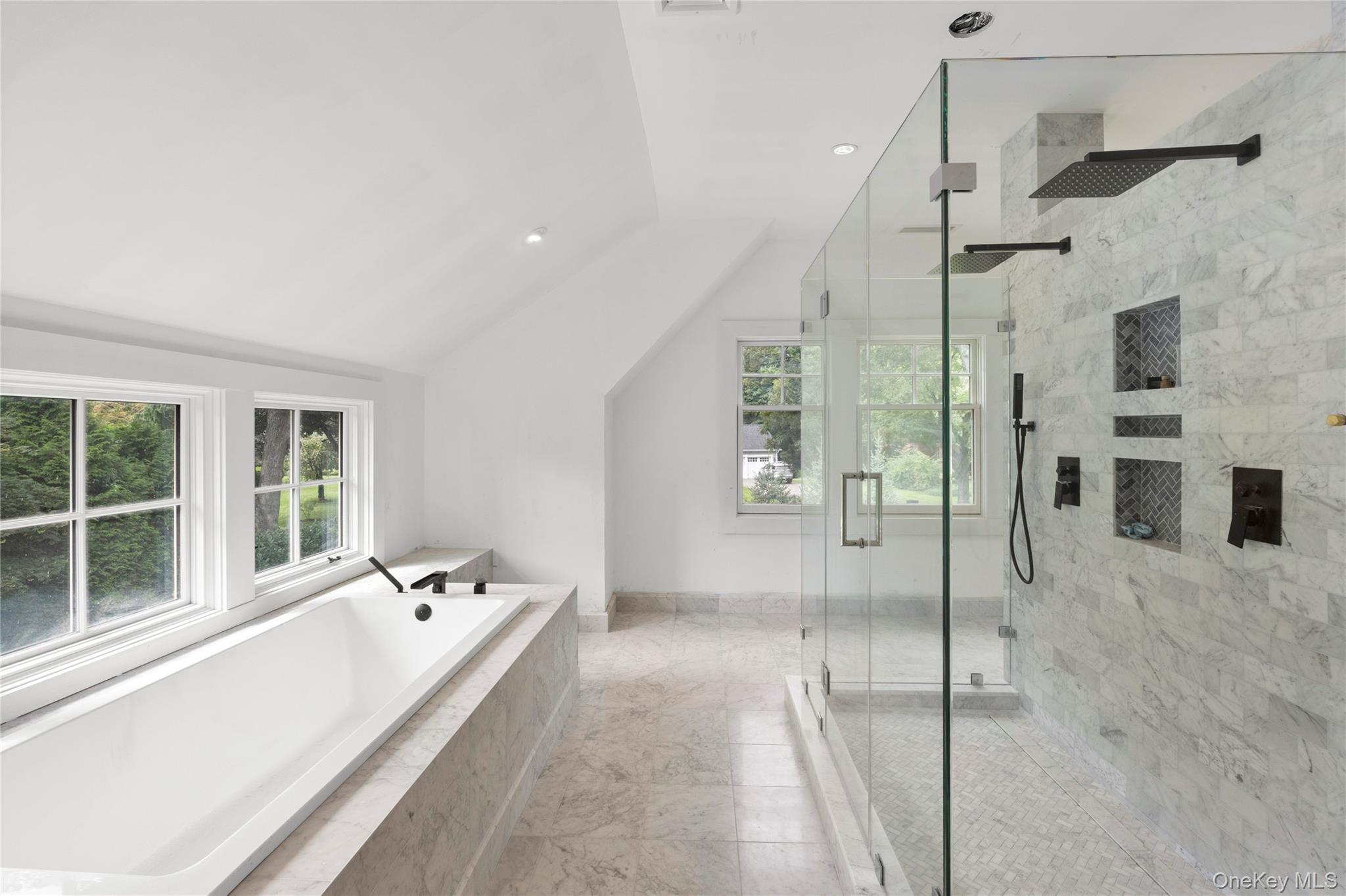 18 Green Meadow Lane Property Photo 38