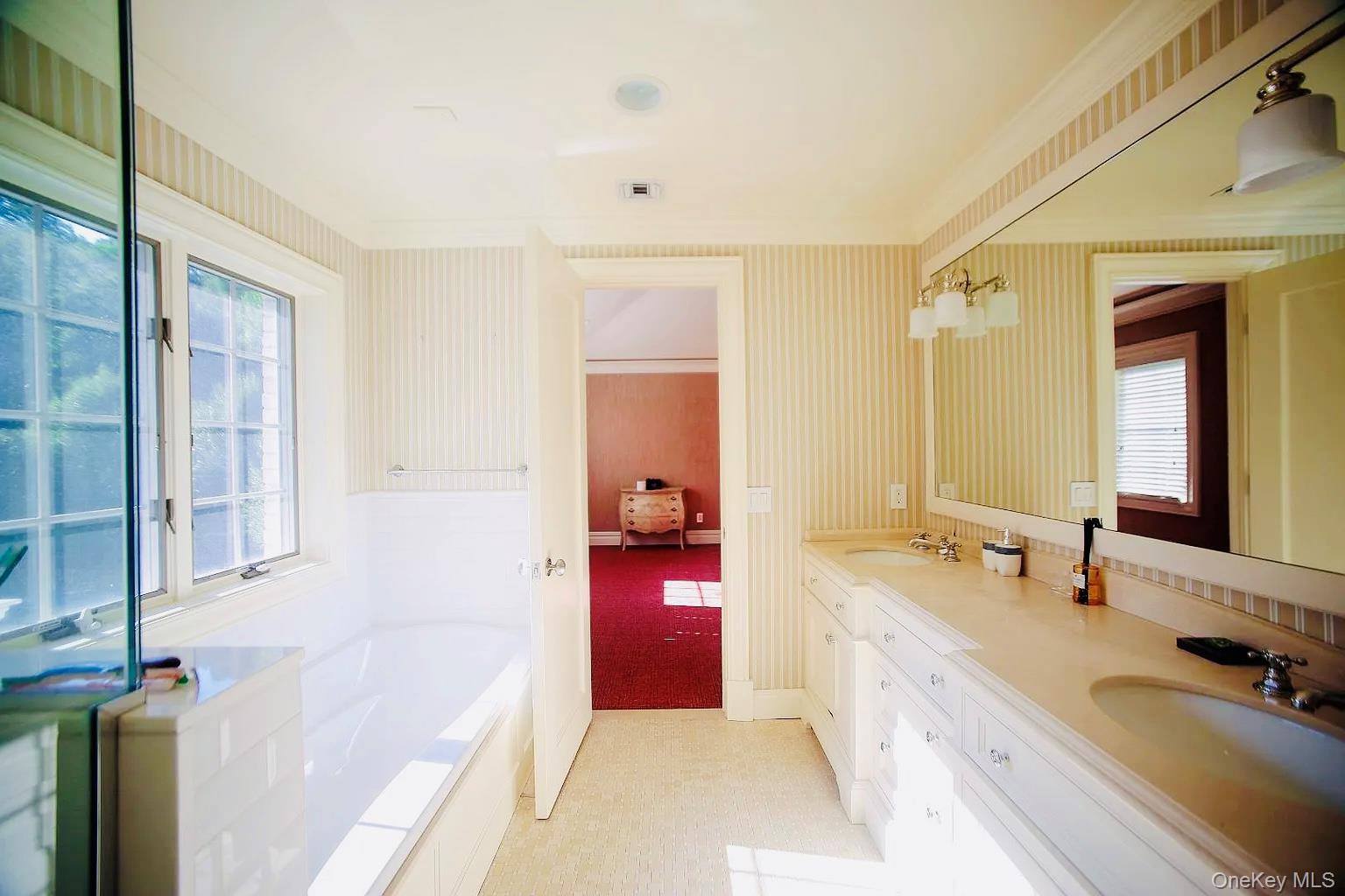 22 Evans Drive Property Photo 15