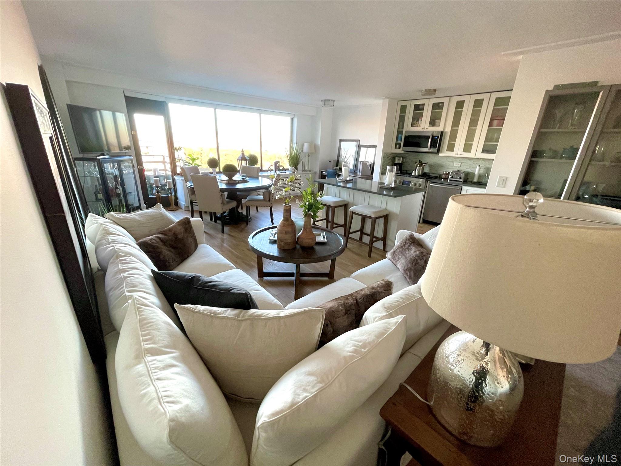 372 Central Park West 20k Property Photo 3