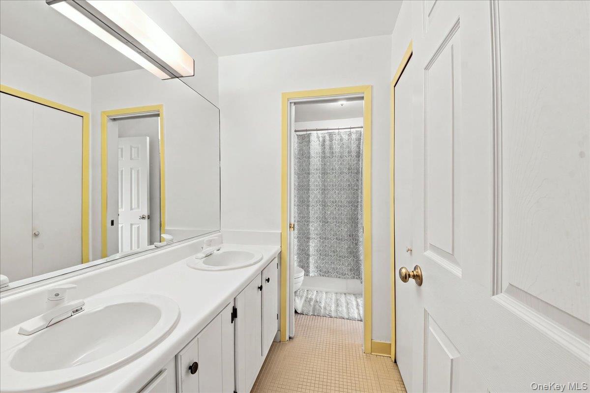 50 Sycamore Drive 50 Property Photo 17
