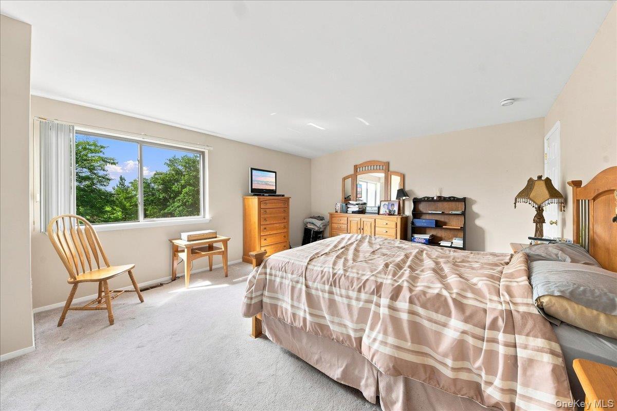 50 Sycamore Drive 50 Property Photo 20