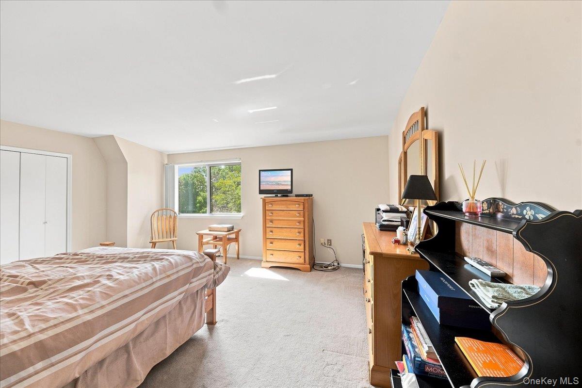 50 Sycamore Drive 50 Property Photo 22