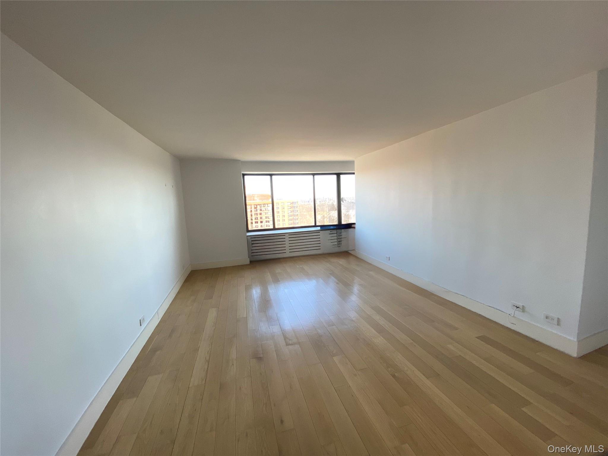 372 Central Park 20l Property Photo 1