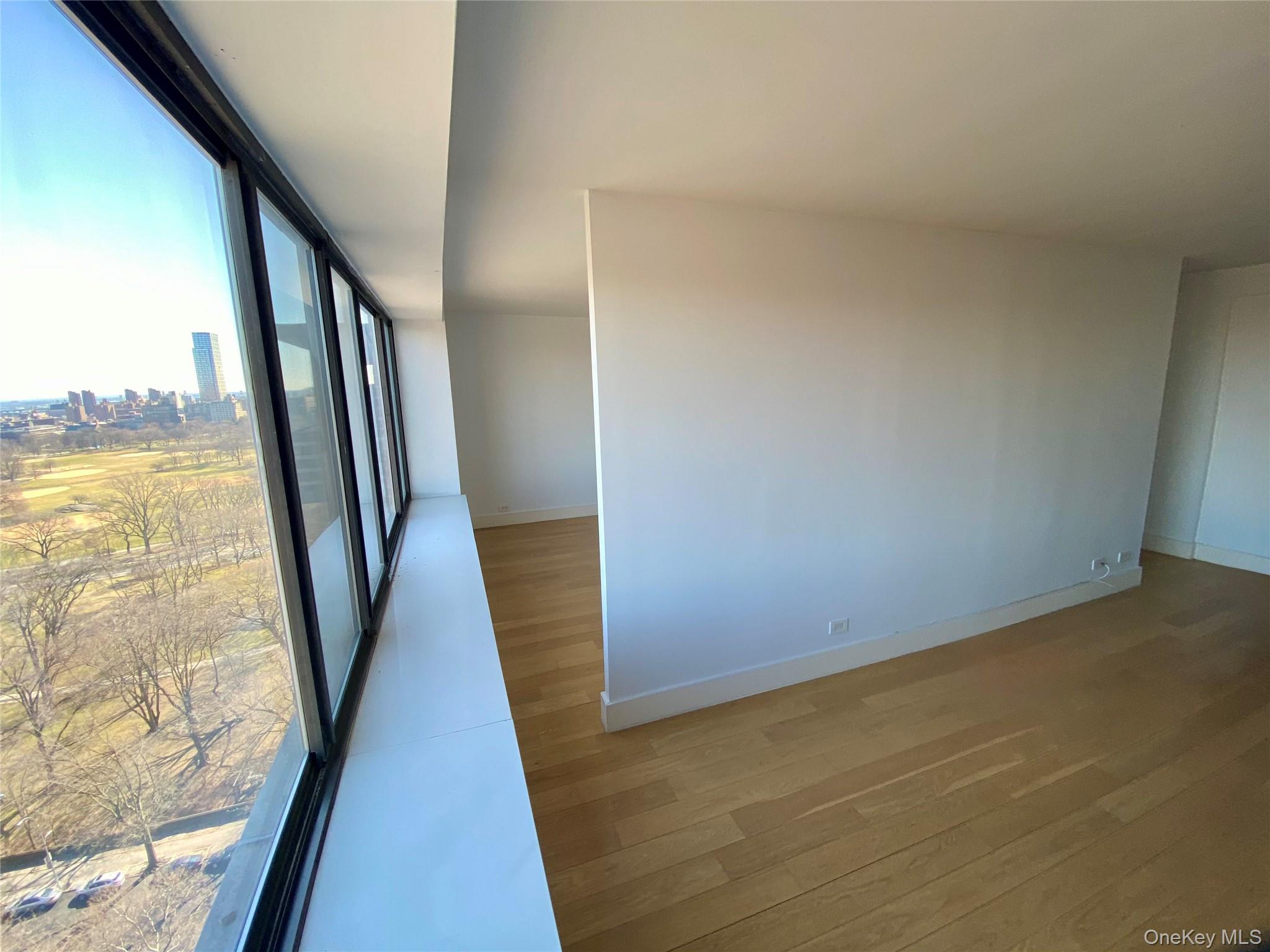 372 Central Park 20l Property Photo 5