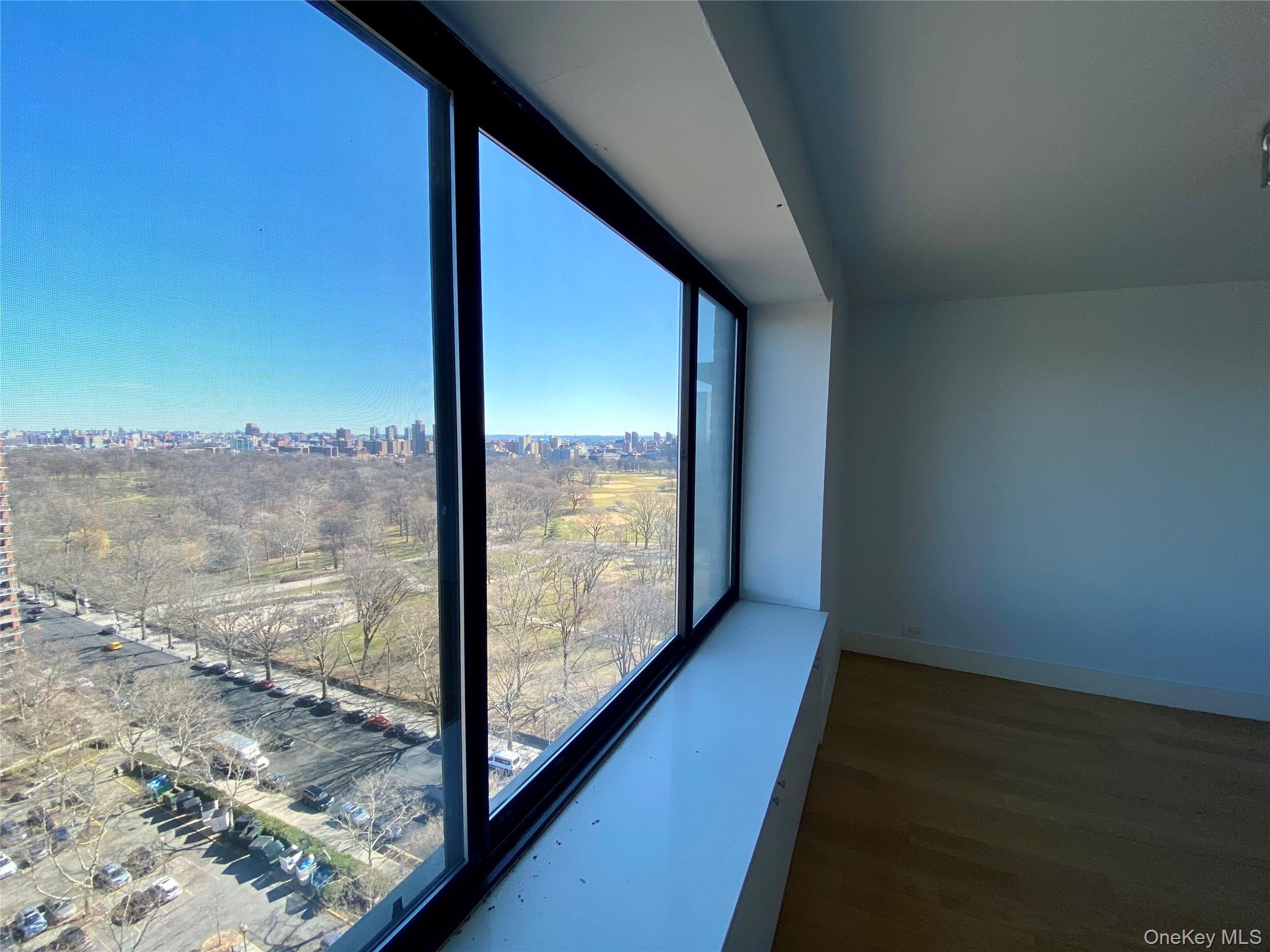 372 Central Park 20l Property Photo 7