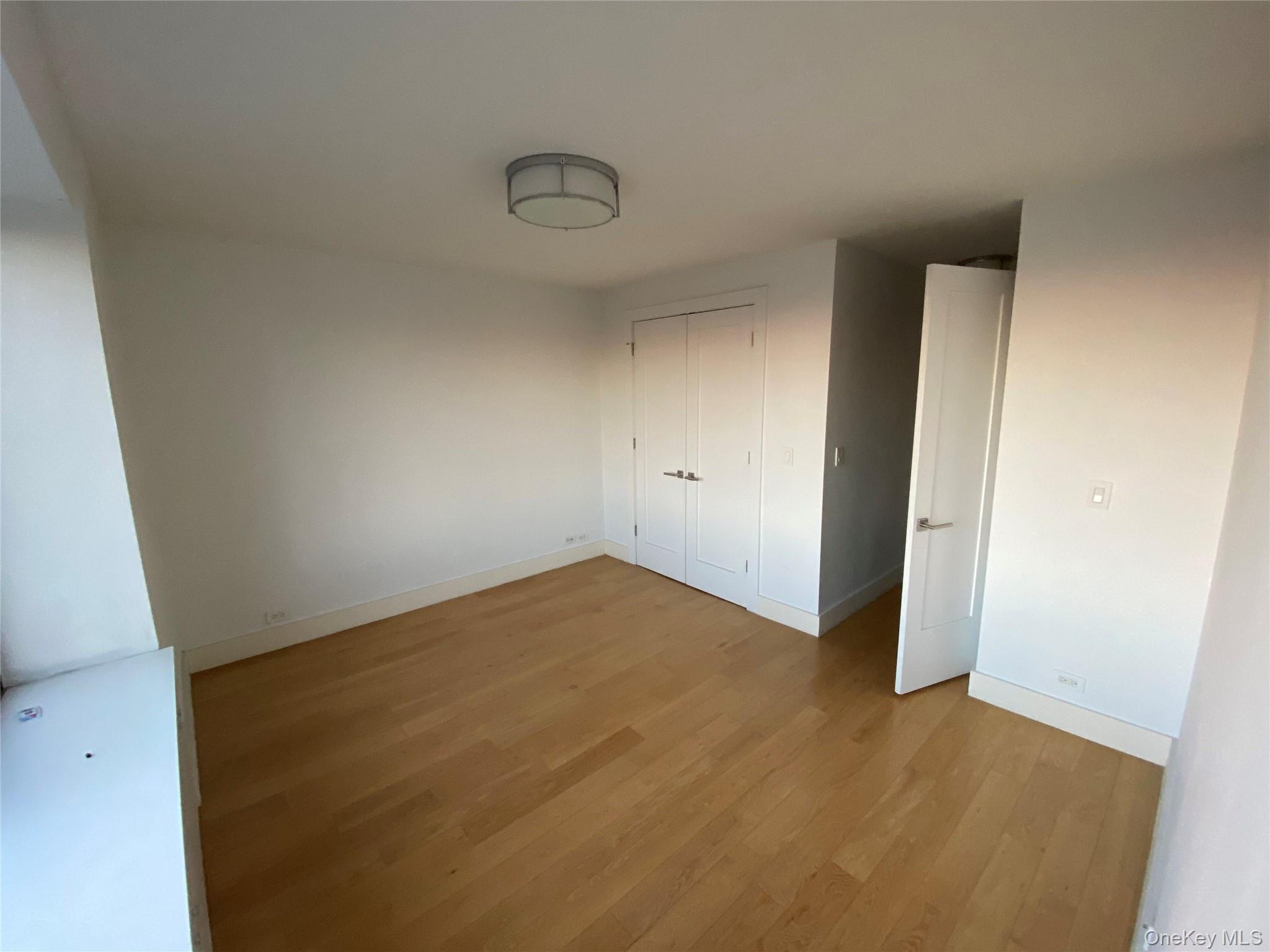 372 Central Park 20l Property Photo 14