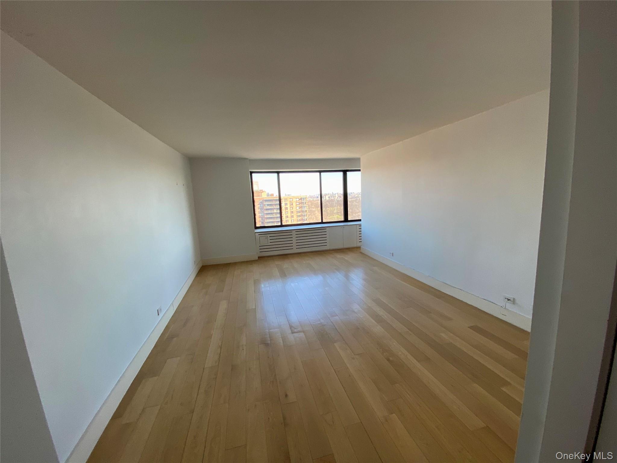 372 Central Park 20l Property Photo 19