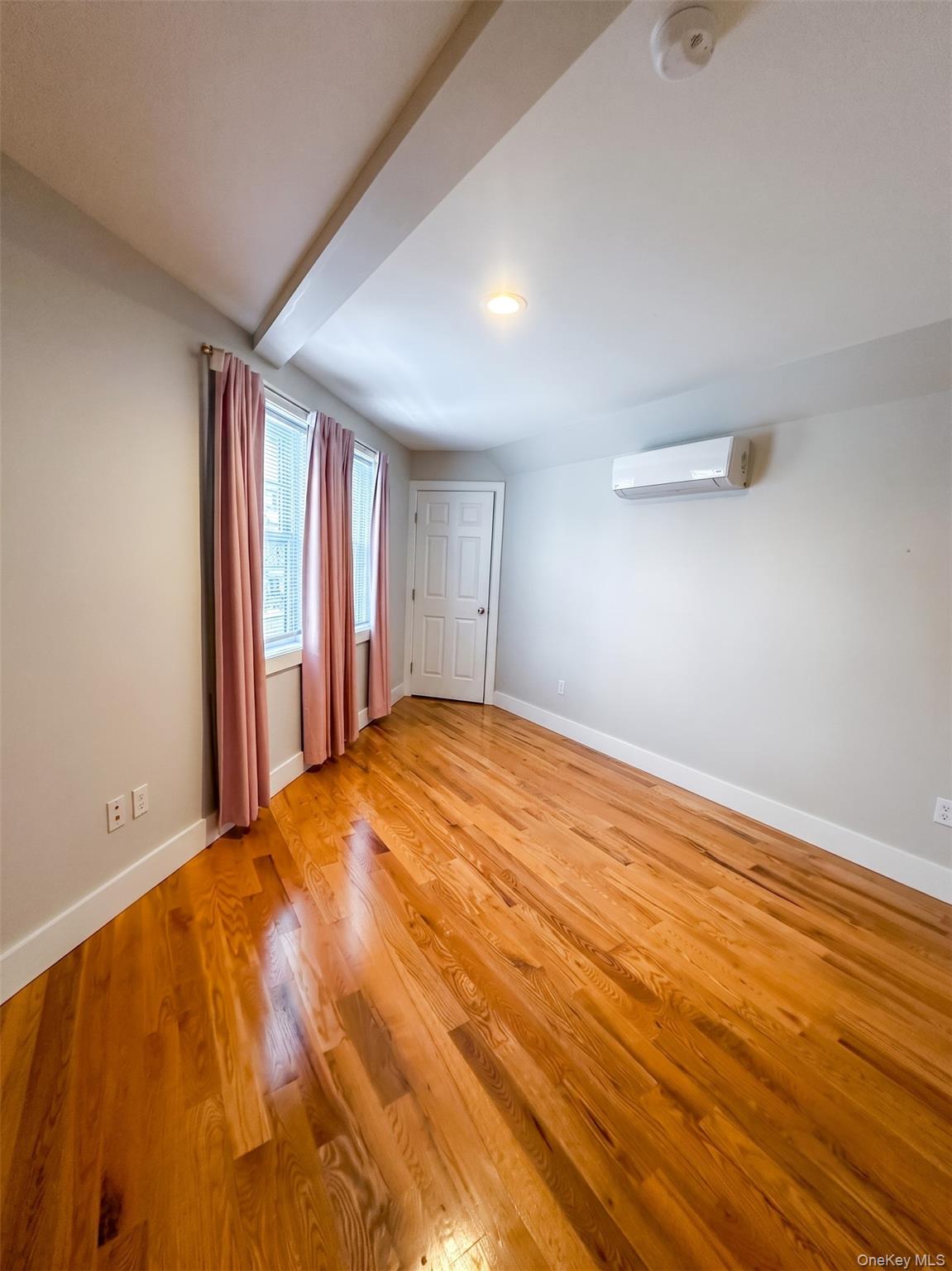 12 Main Street 2f Property Photo 8