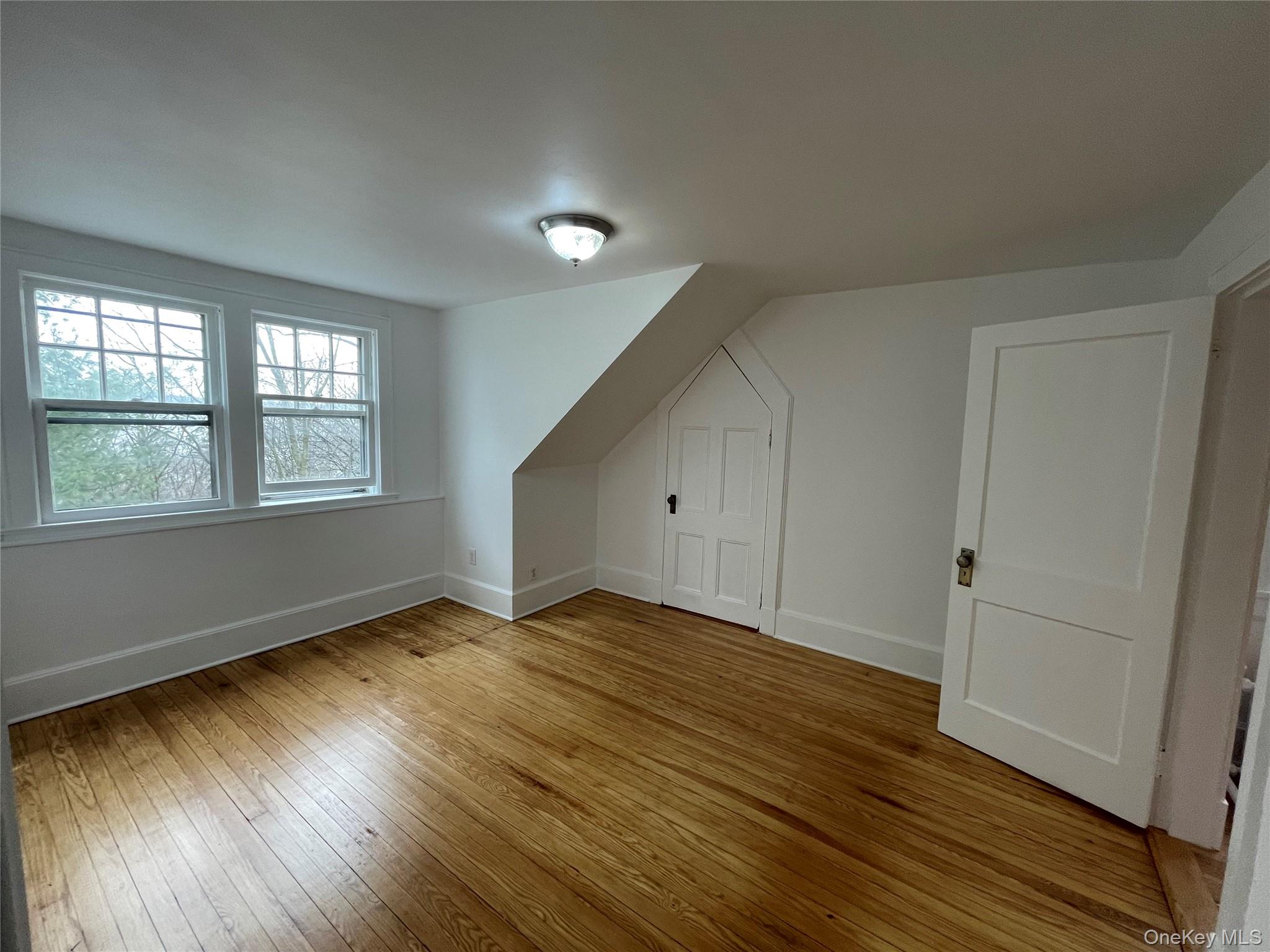 171 S Broadway 5 Property Photo 14