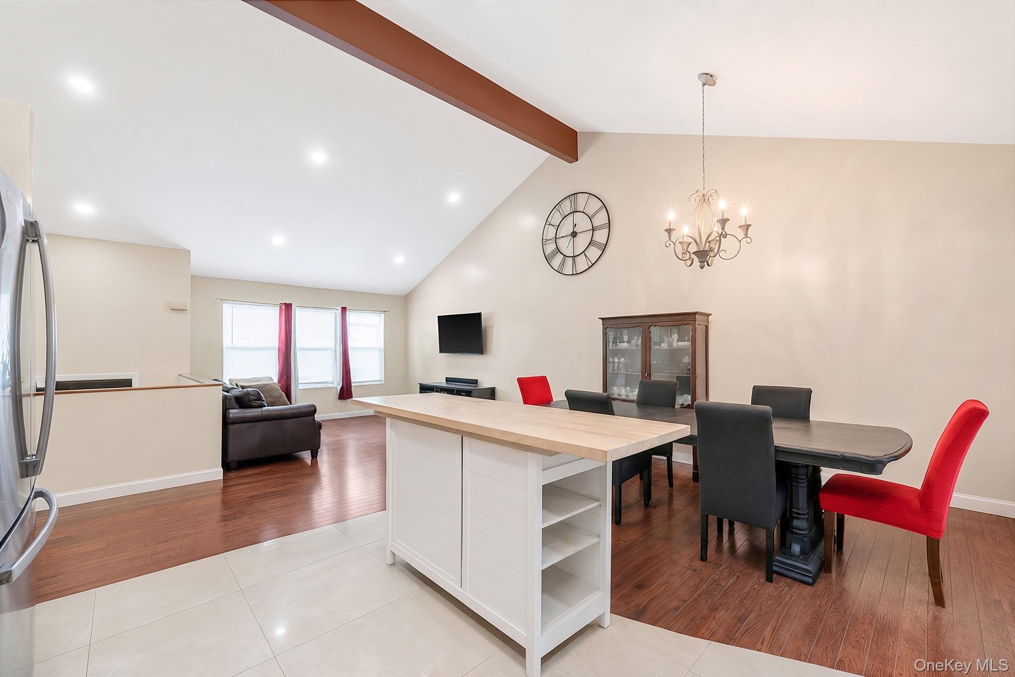 4 Witmer Court Property Photo 4