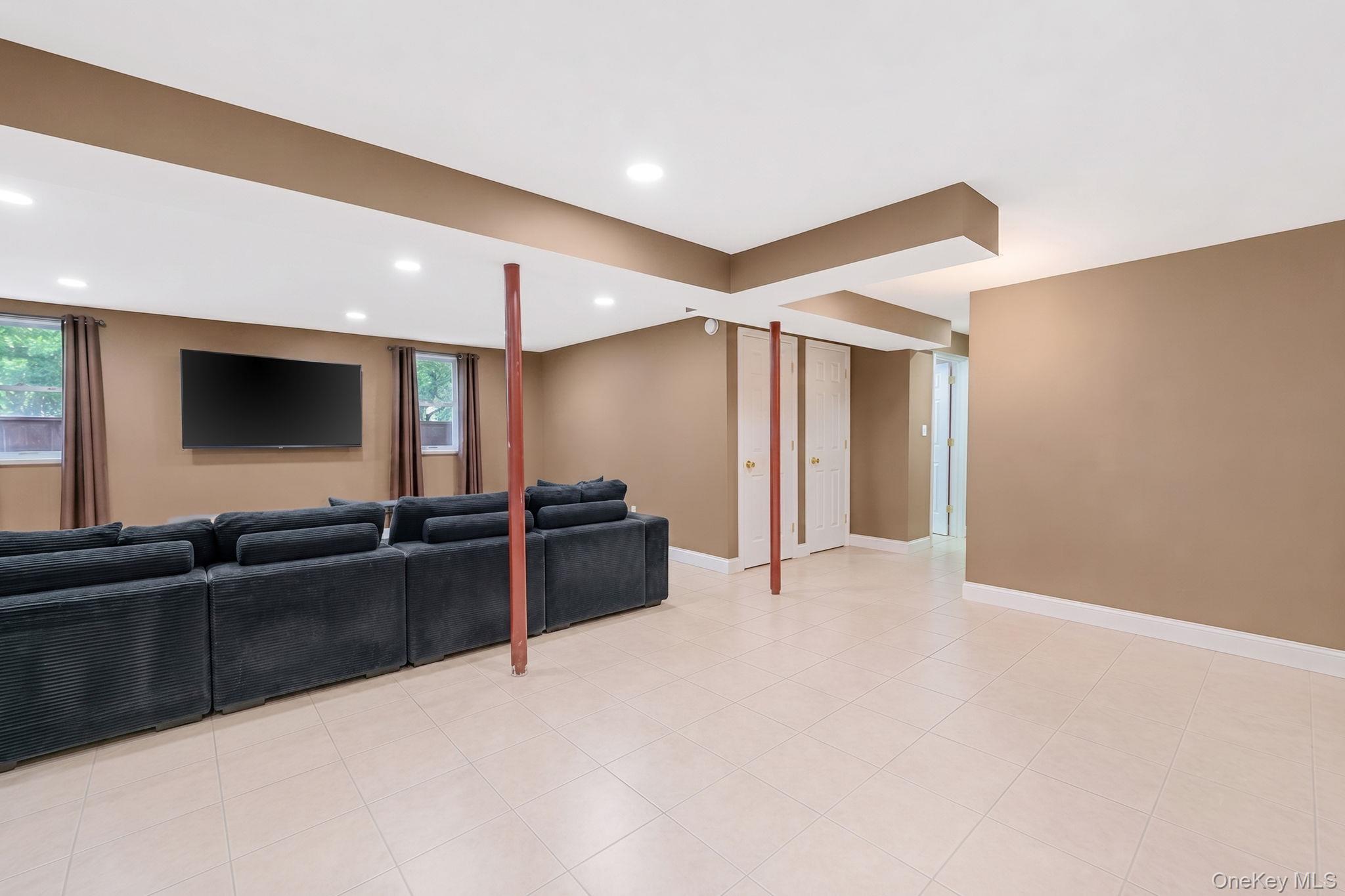 4 Witmer Court Property Photo 15