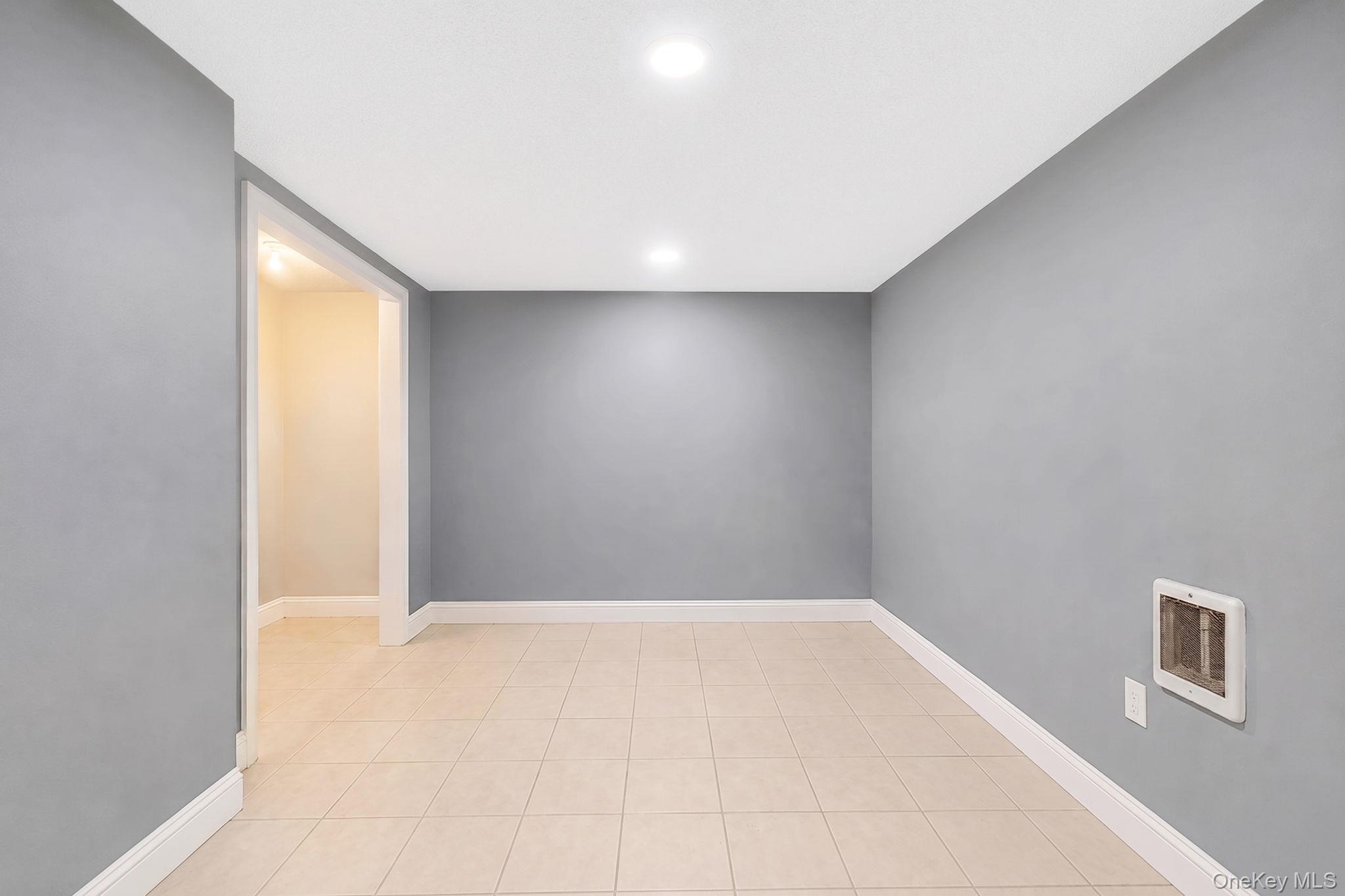 4 Witmer Court Property Photo 17