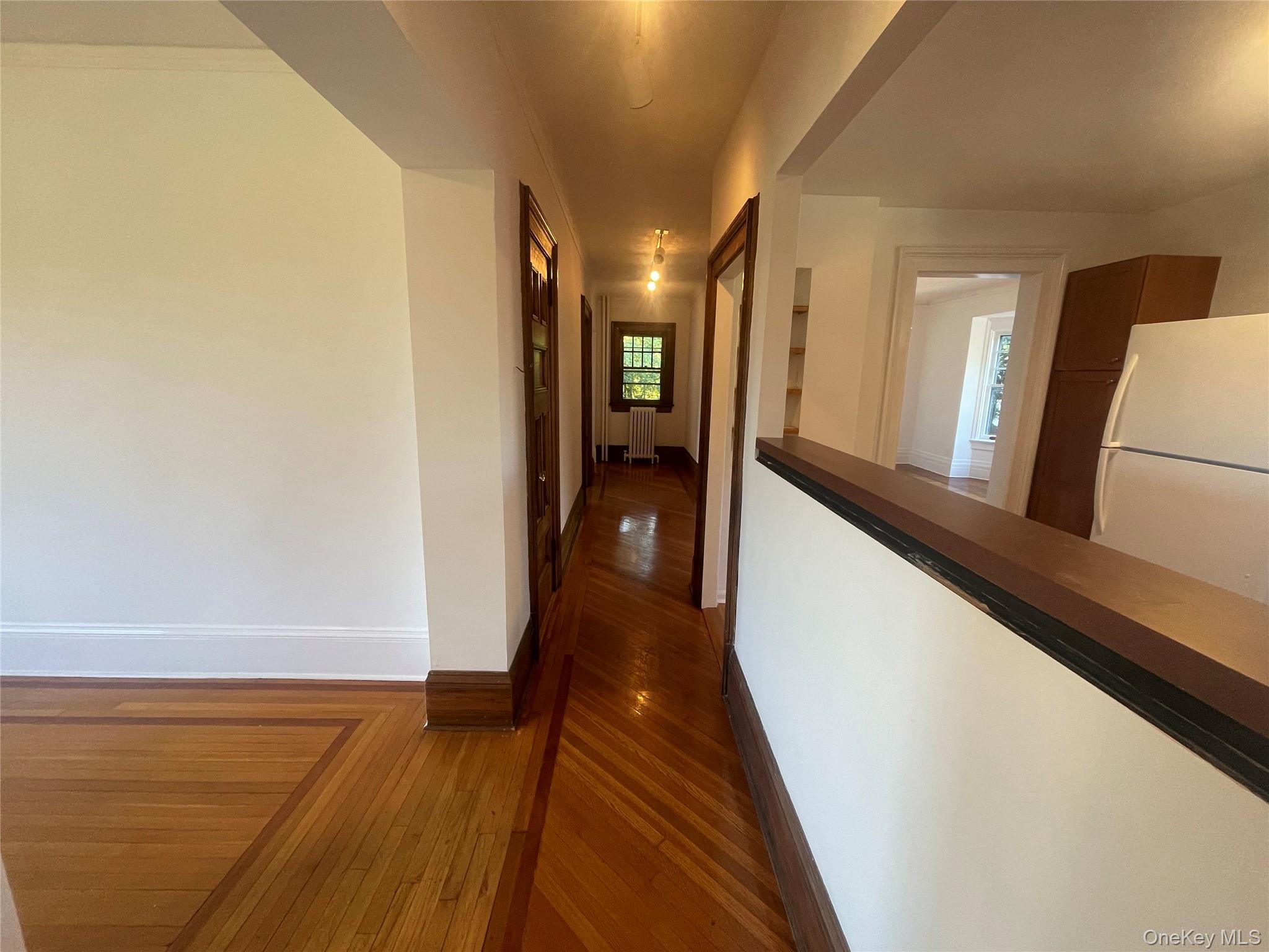 171 S Broadway 3 Property Photo 7