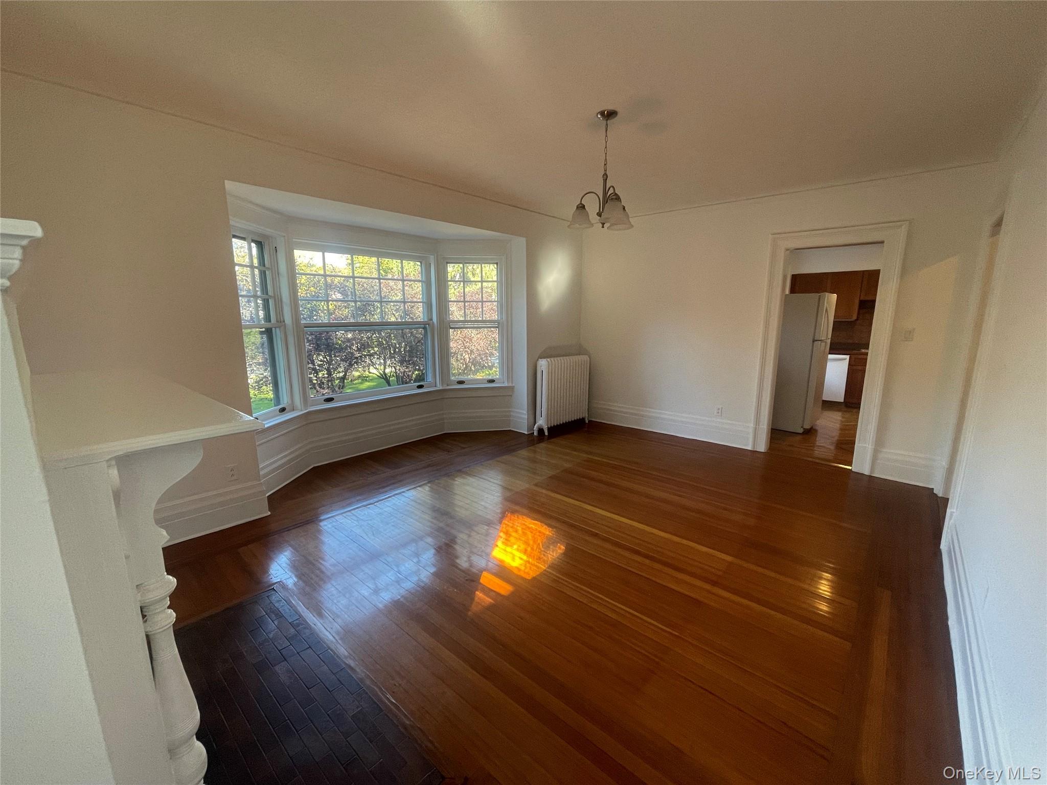 171 S Broadway 3 Property Photo 12