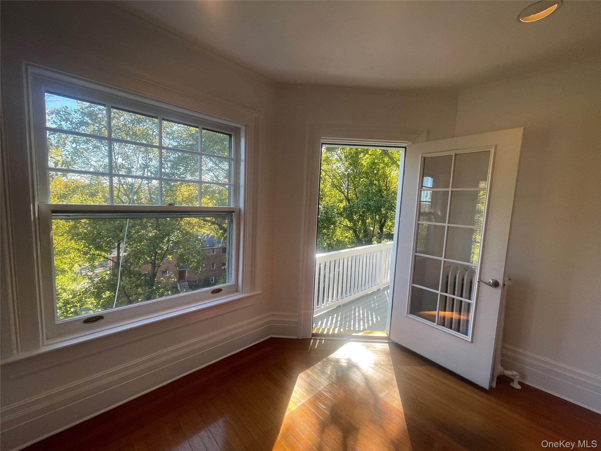171 S Broadway 3 Property Photo 19