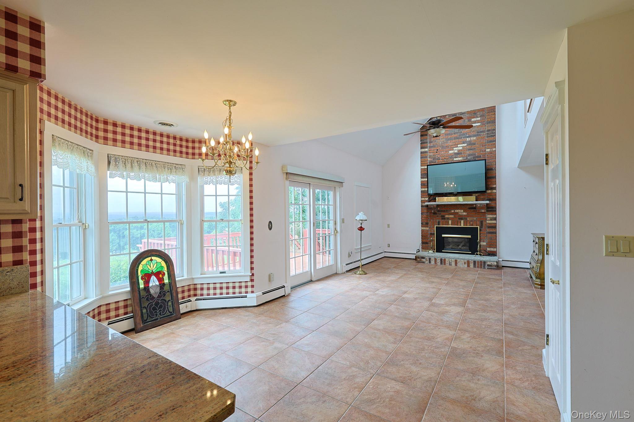 5 Spruce Hill Lane Property Photo 11