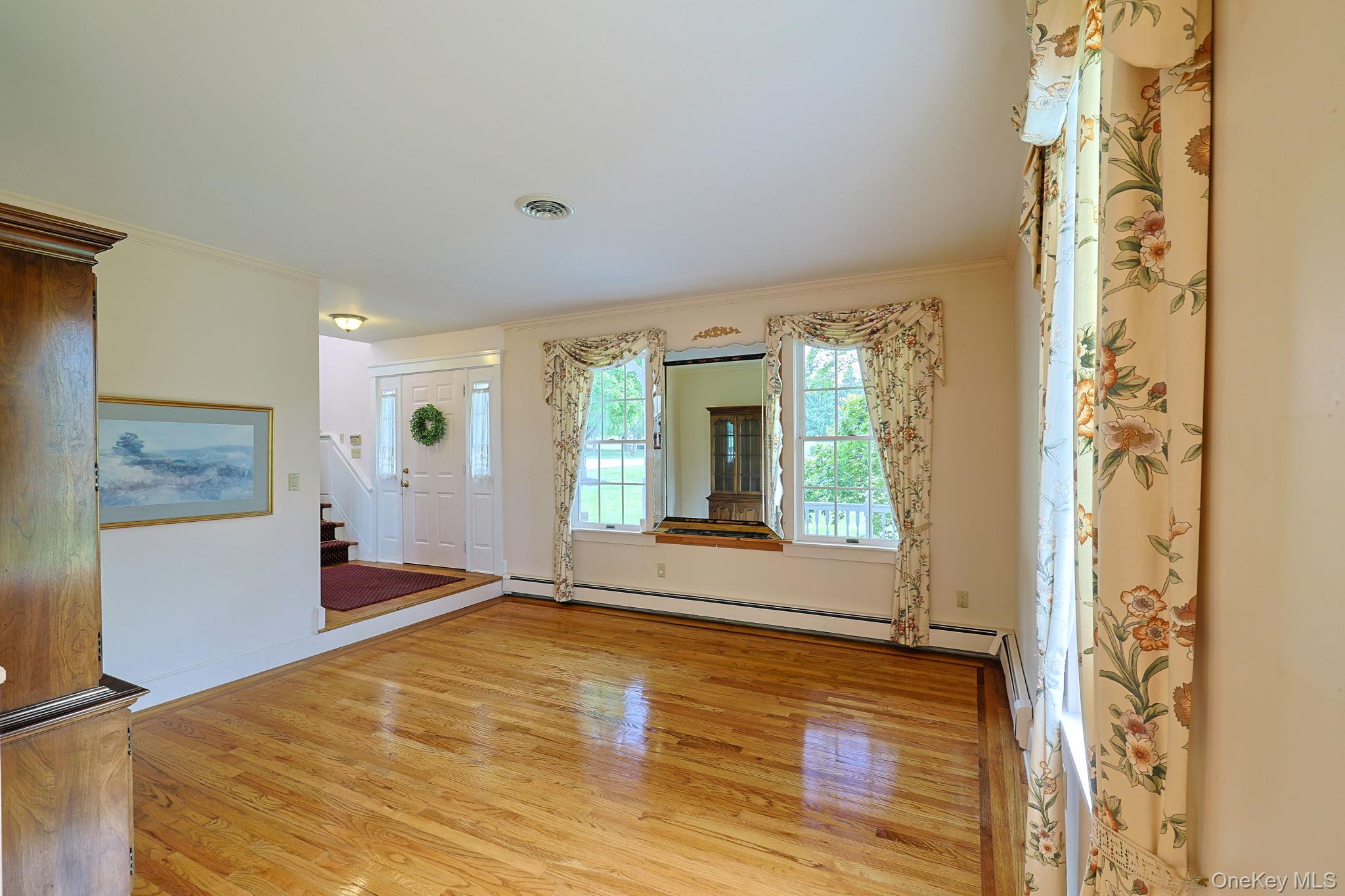 5 Spruce Hill Lane Property Photo 13