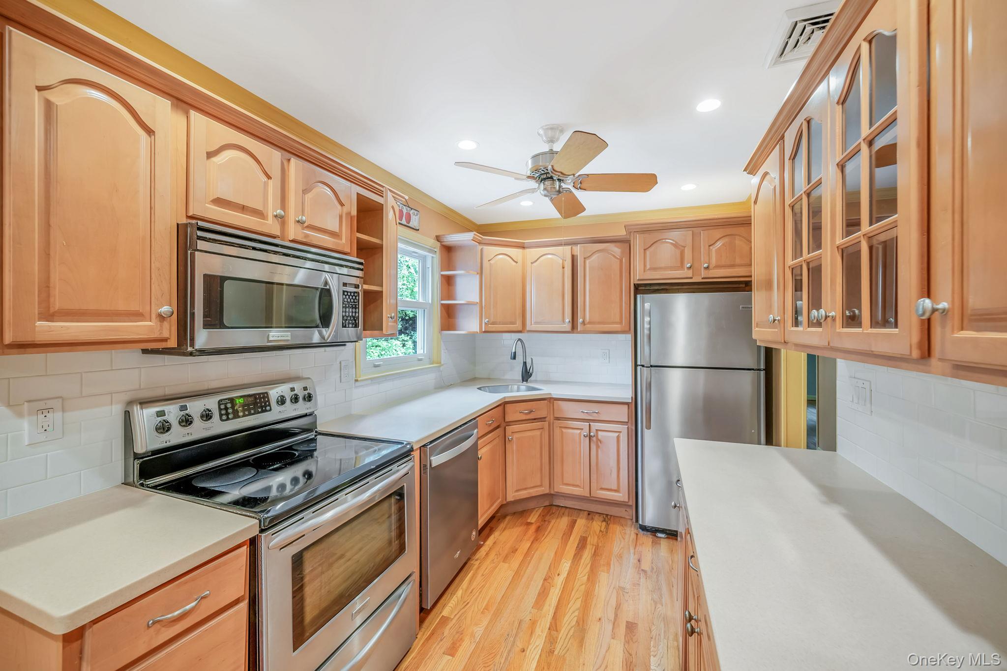 25 Rosedale Road Property Photo 2