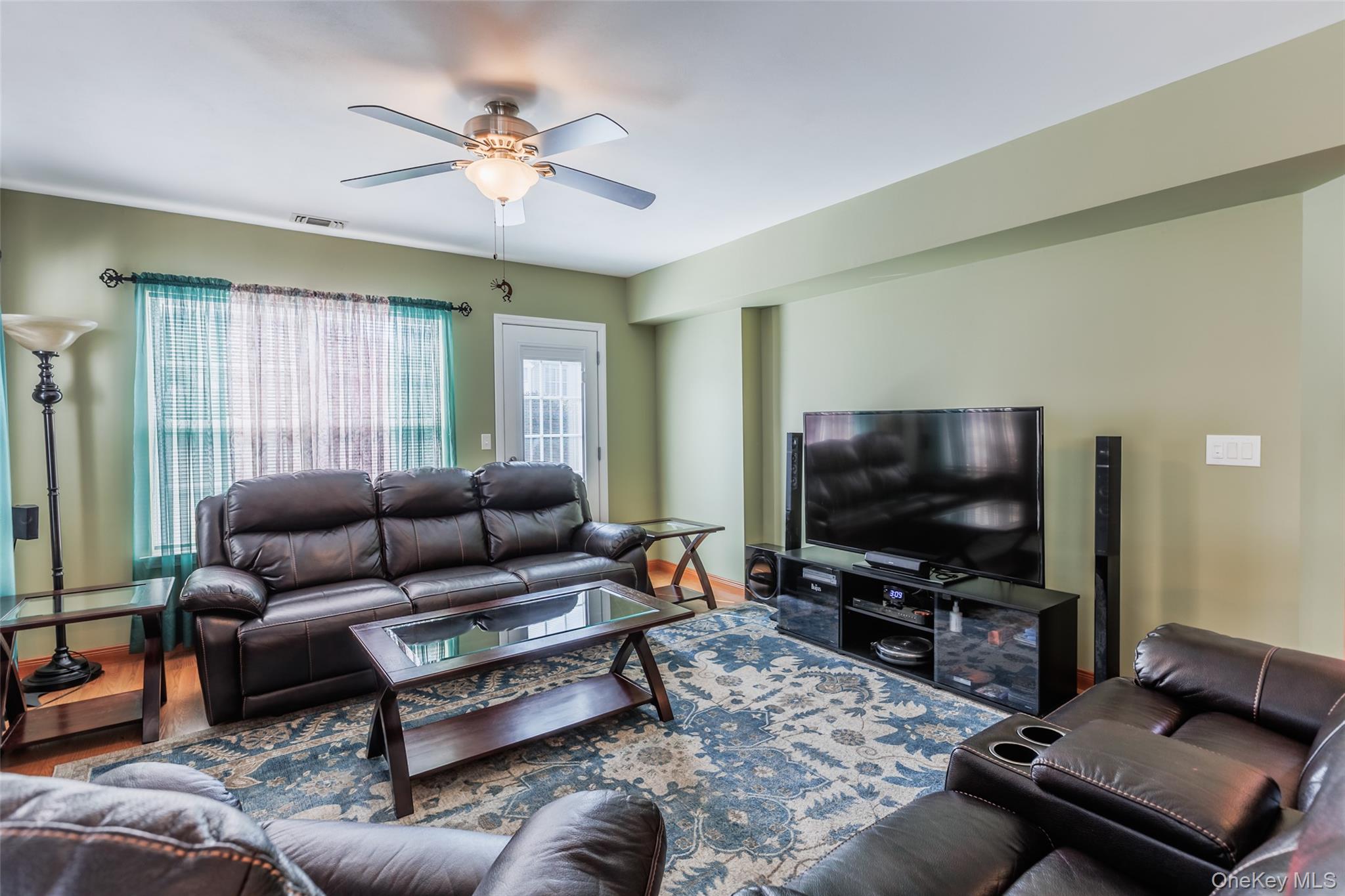 619 Spring Lake Drive Property Photo 8