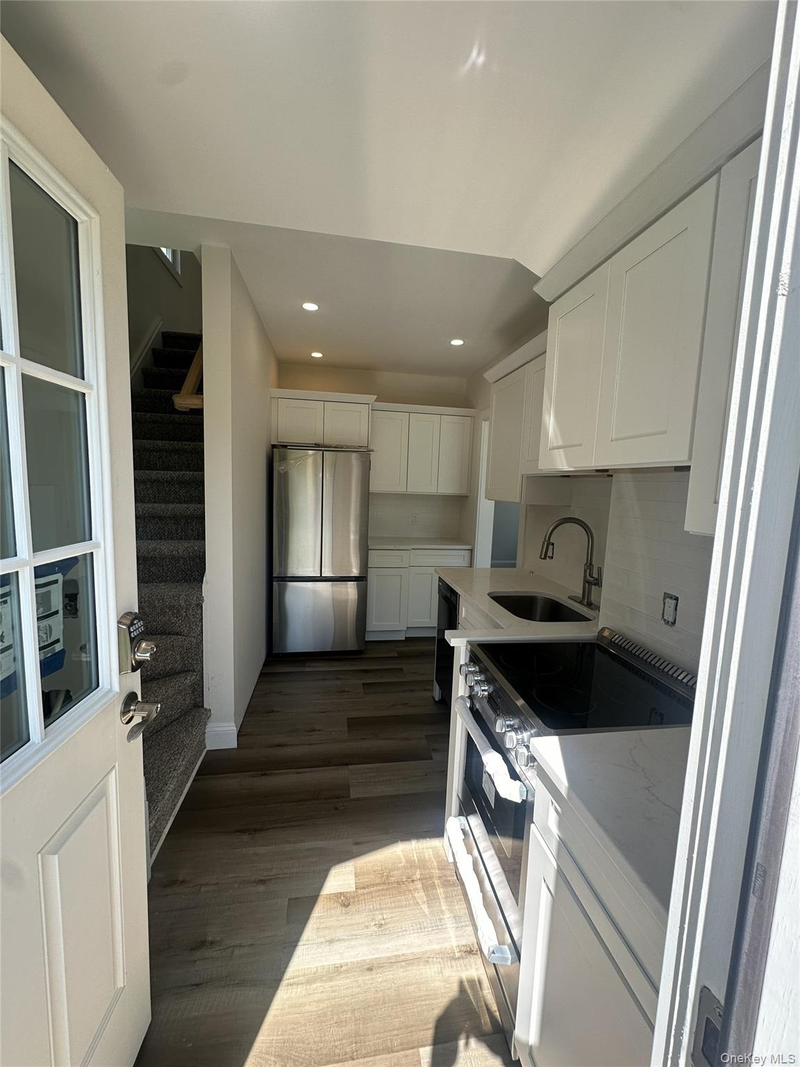 98 Kohr Road Property Photo 2