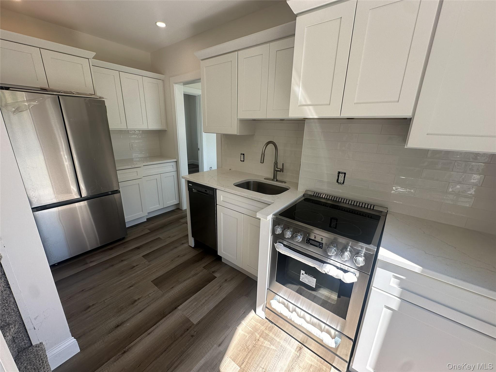 98 Kohr Road Property Photo 3
