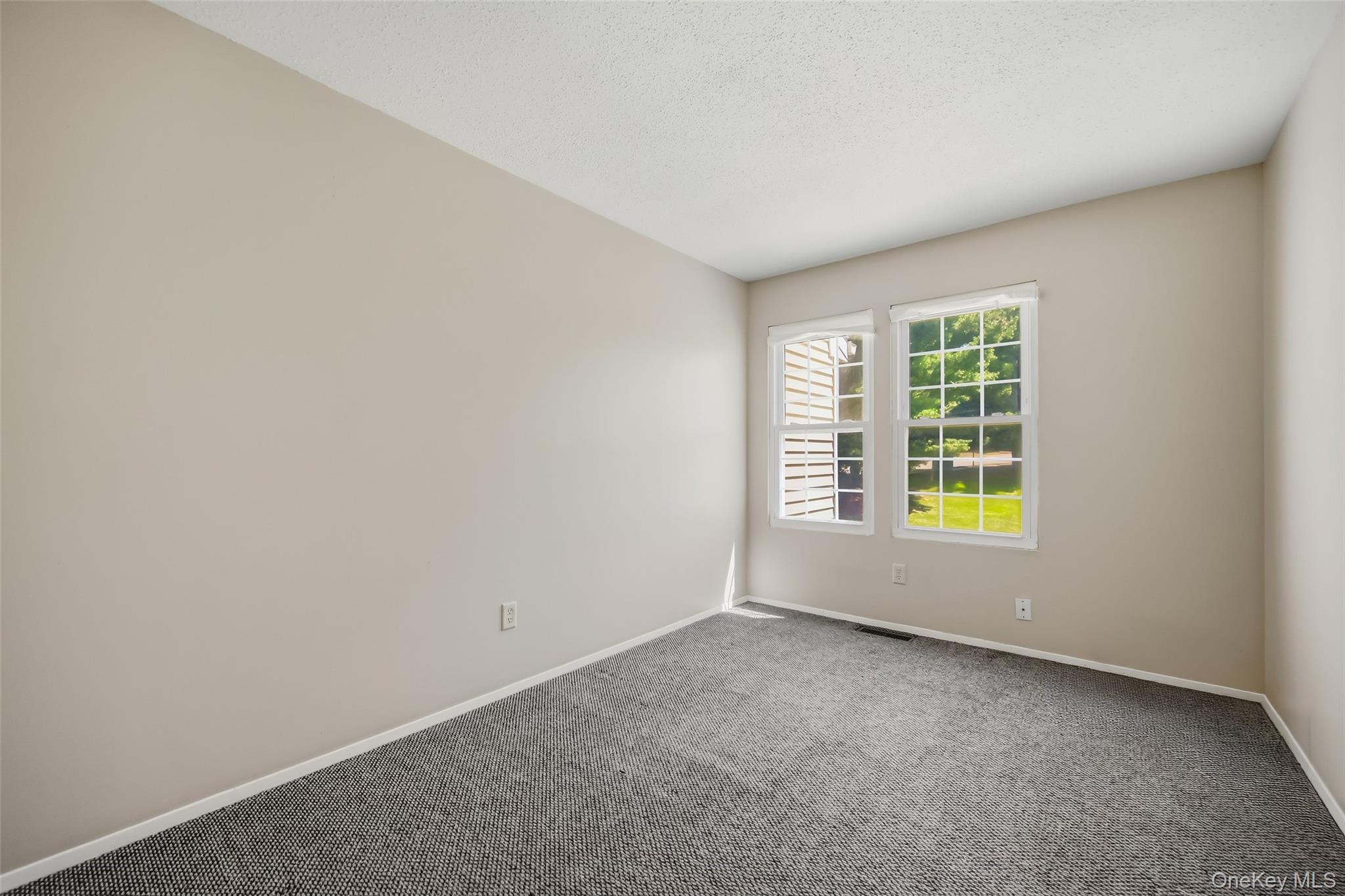 1005 Whispering Hills Property Photo 18