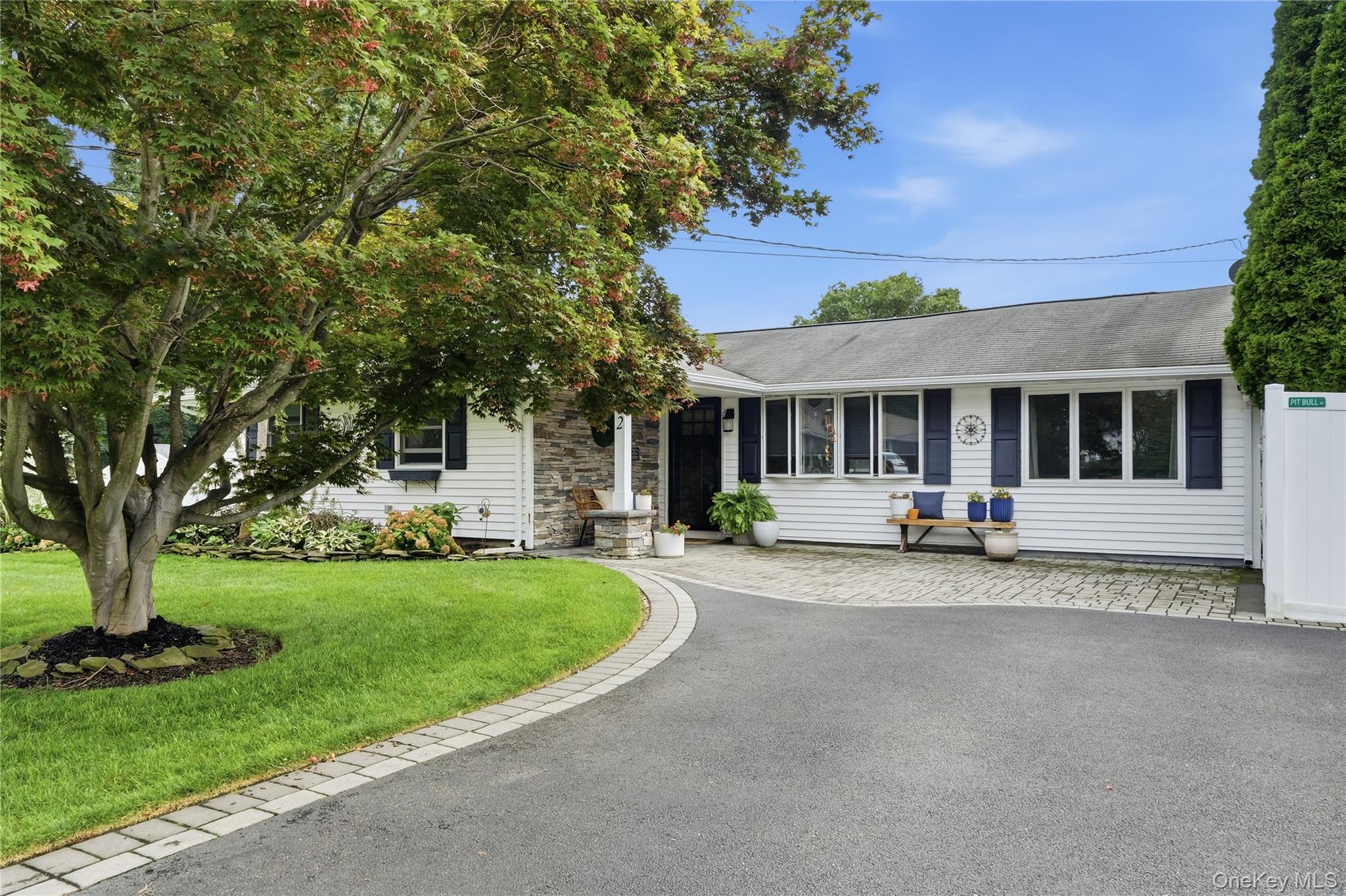 2 Mount Wilson Avenue Property Photo 2