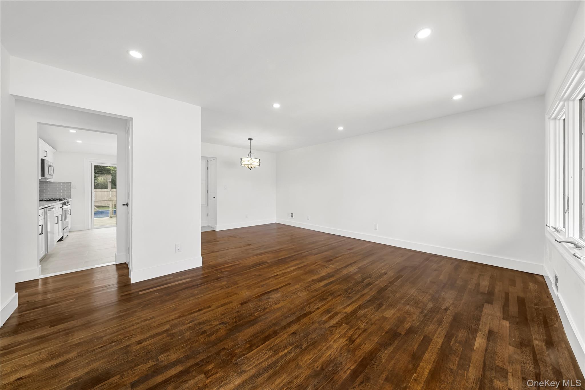 42 Rita Crescent Property Photo 12