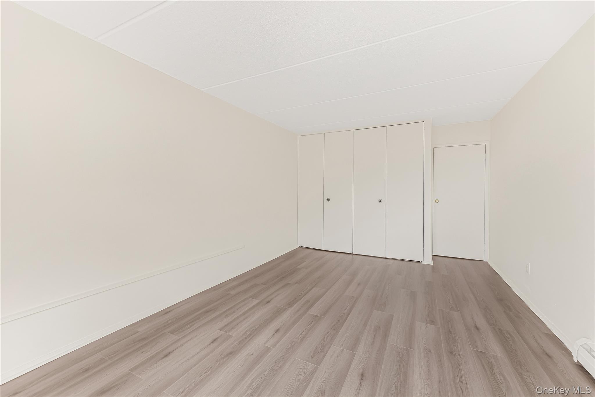 1155 Warburton Avenue 2s Property Photo 15